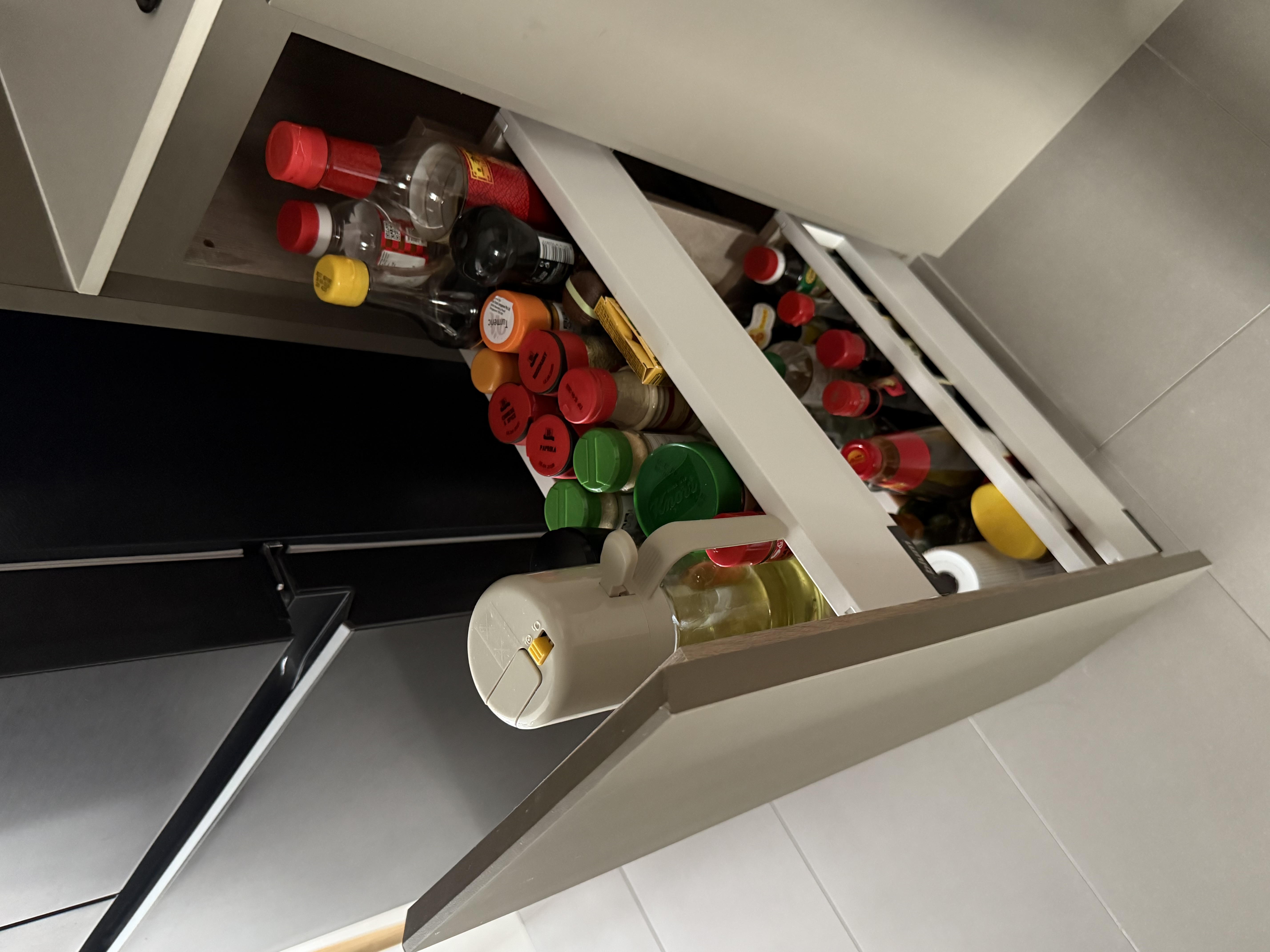 How-we-organize-our-kitchen-