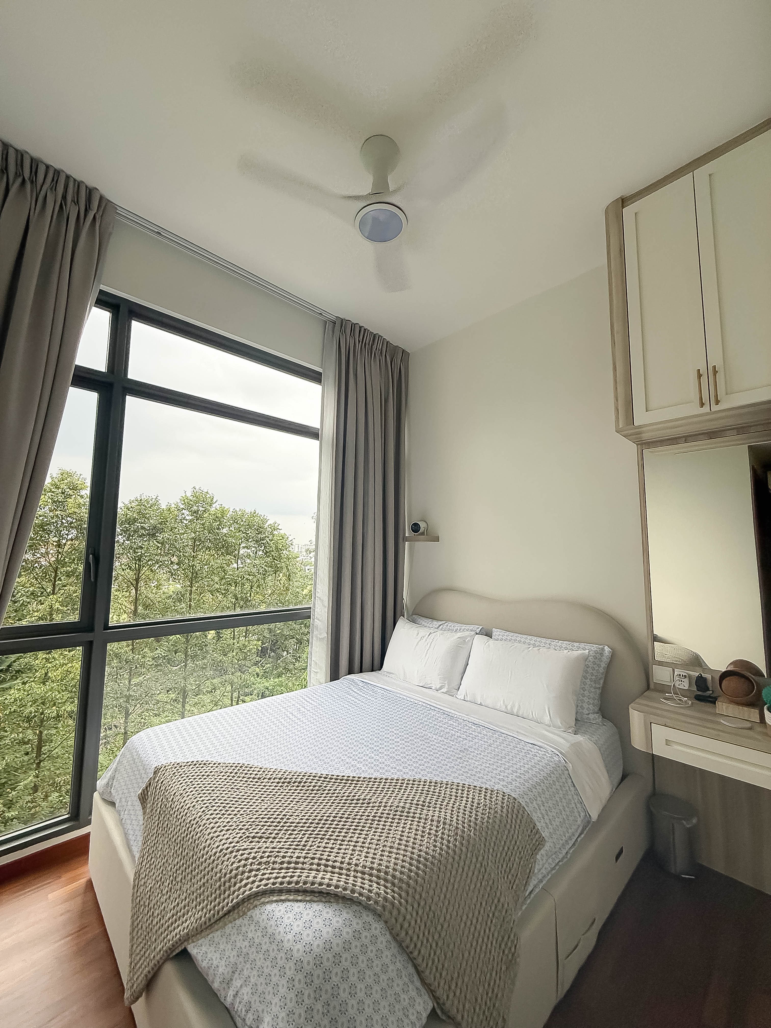 A-well-thought-out-scandi-bedroom