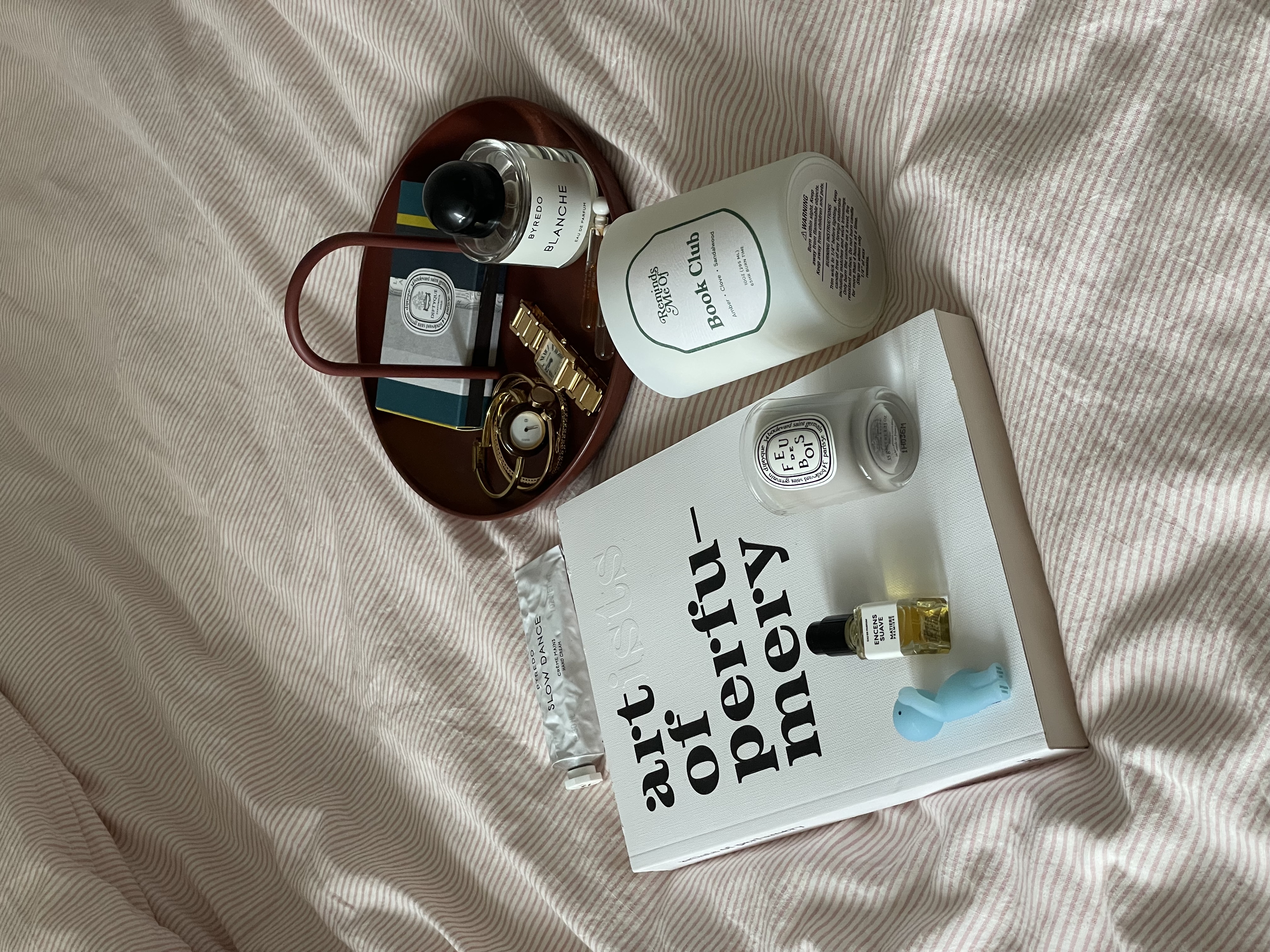 Simple-Ways-to-Create-a-Cozy-Home-🕯️🤍