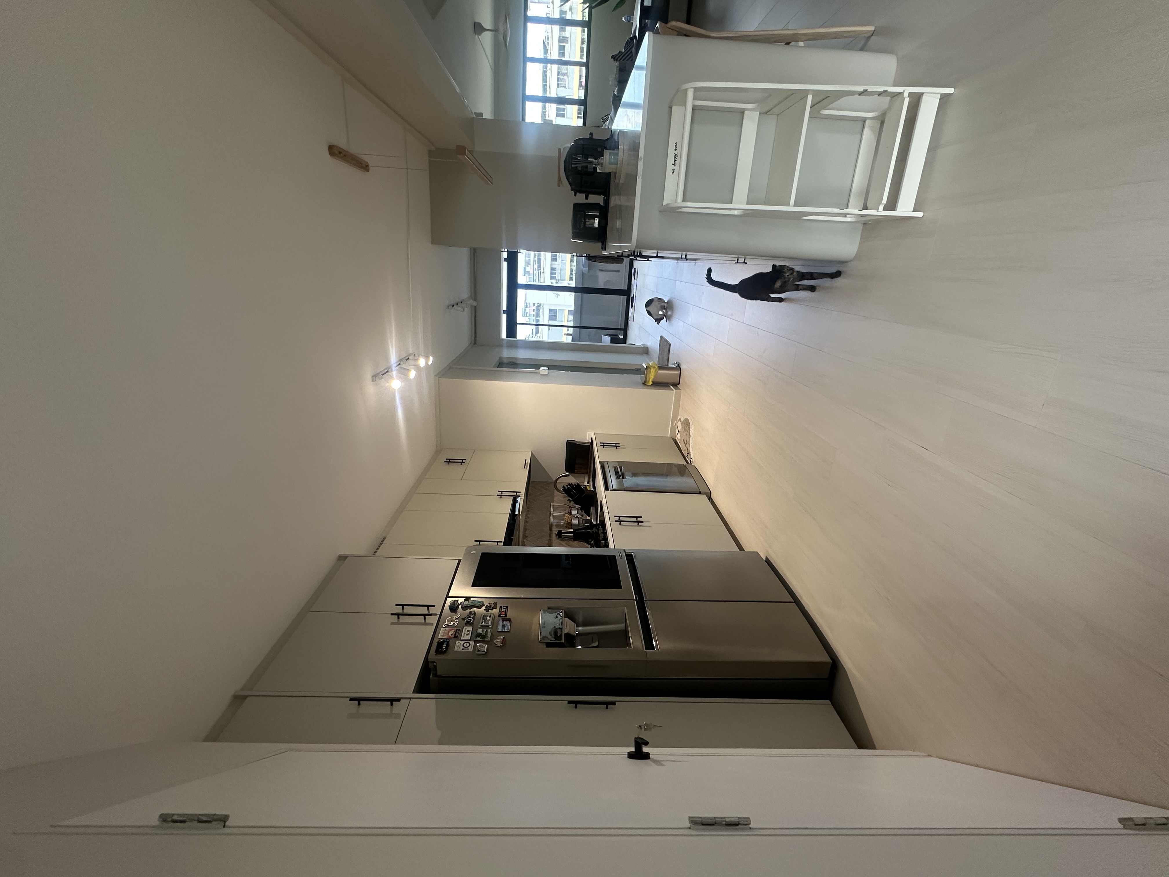 The-Heart-of-the-Home:-An-Open-Mod-Scandi-Kitchen-that-Flows-with-Life