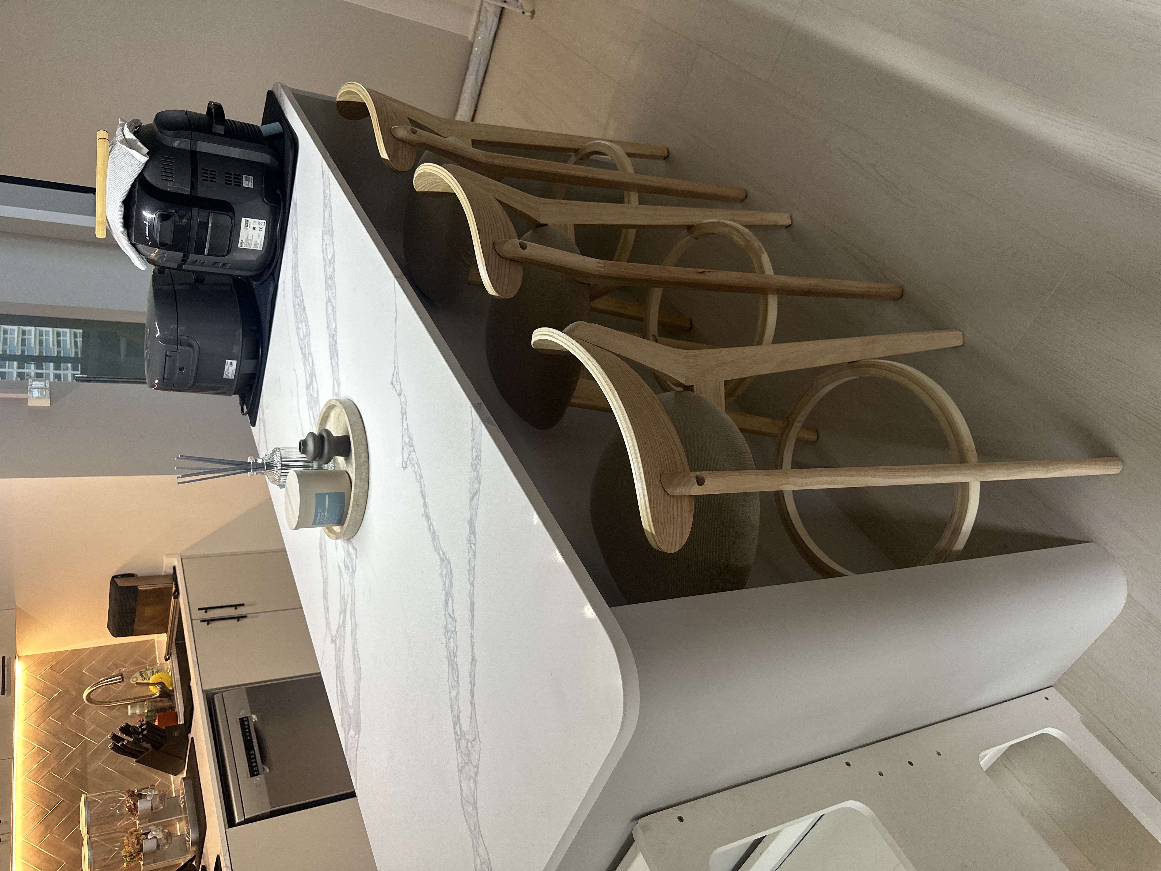 The Heart of the Home: An Open Mod-Scandi Kitchen that Flows with Life