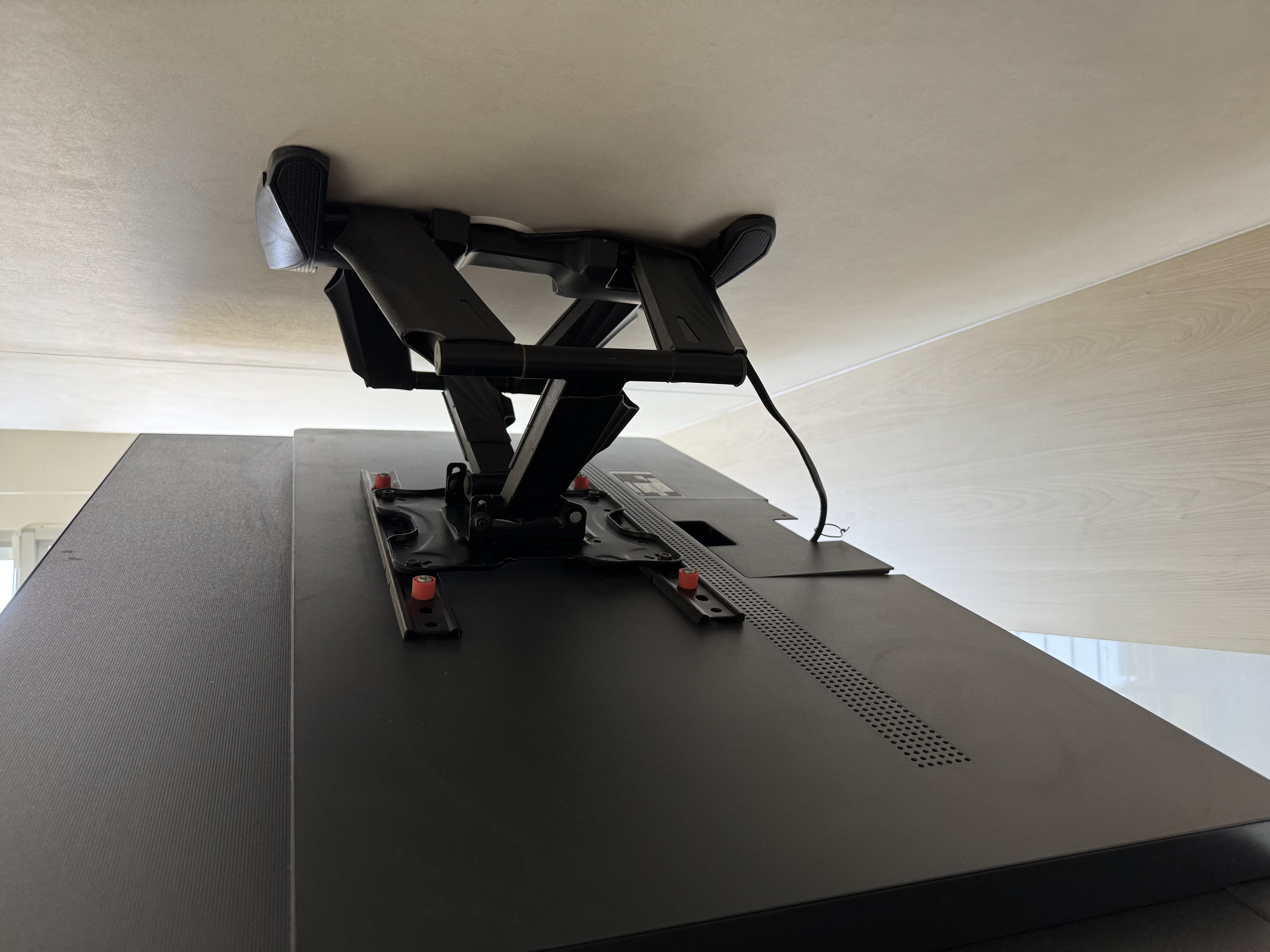 How-we-spent-$10k-in-our-living-room