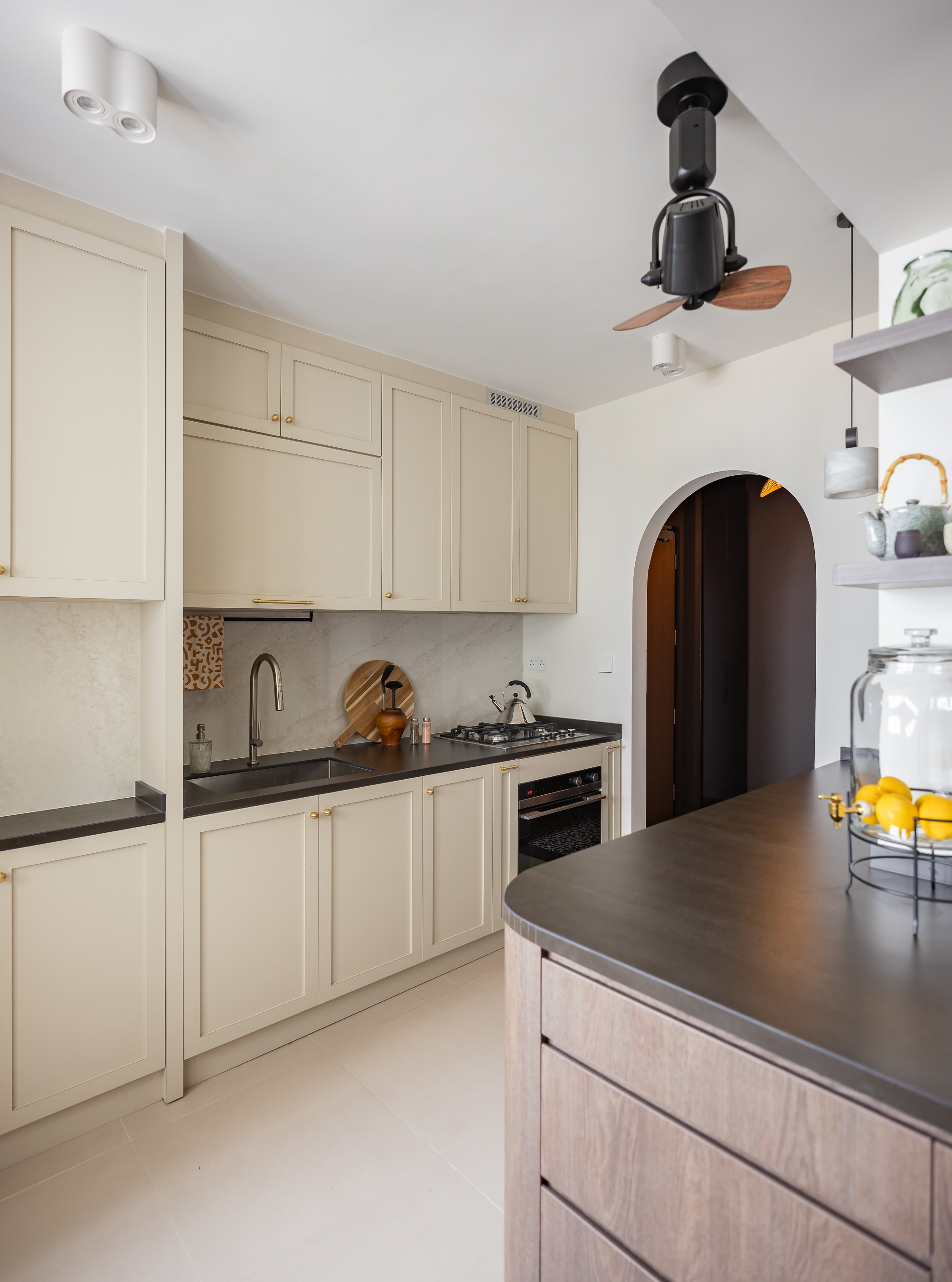 Kitchen Know How: How we organised our Odd Kitchen Layout