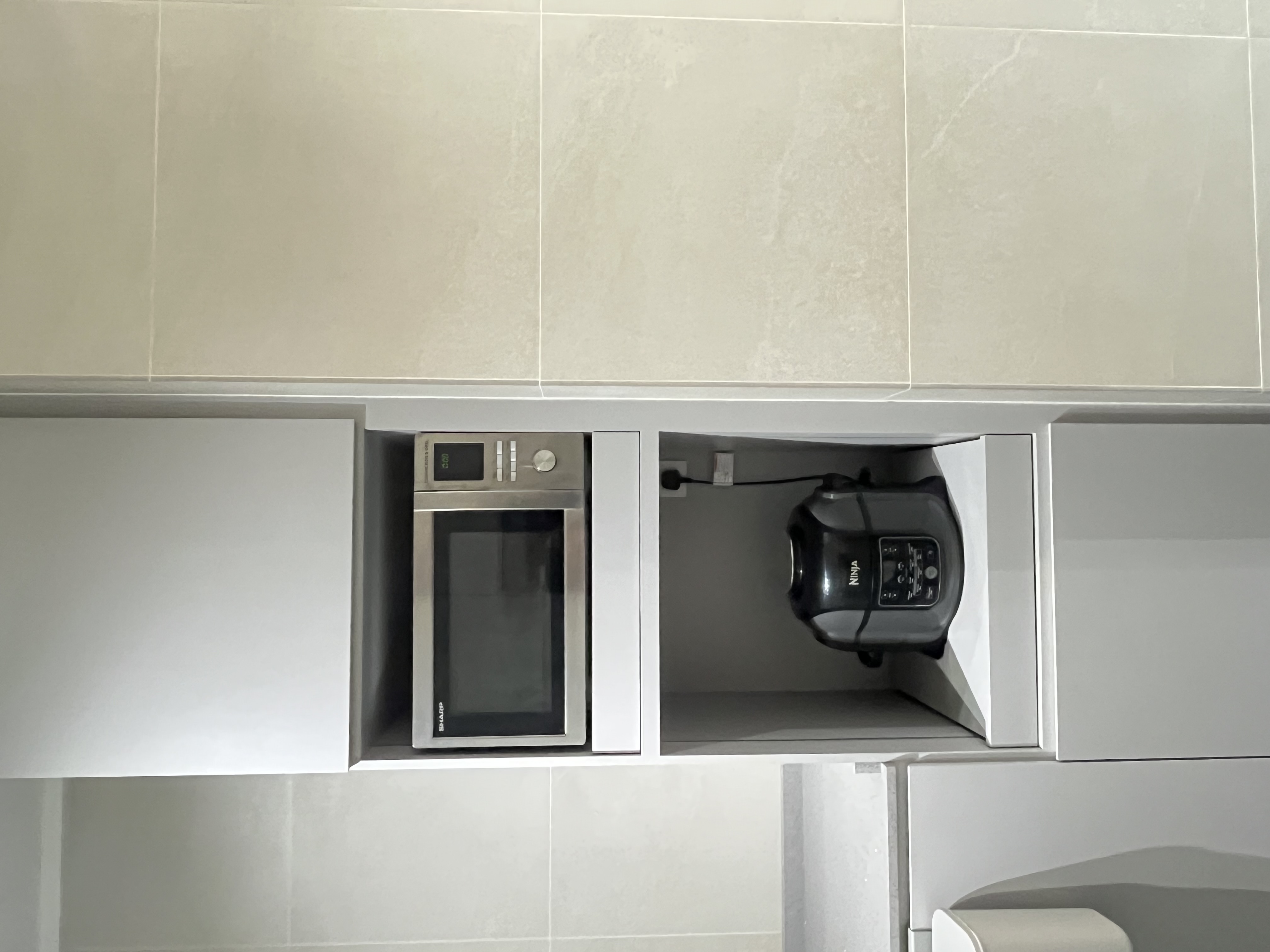 Make Your Grey Kitchen Cosy with These Simple Steps