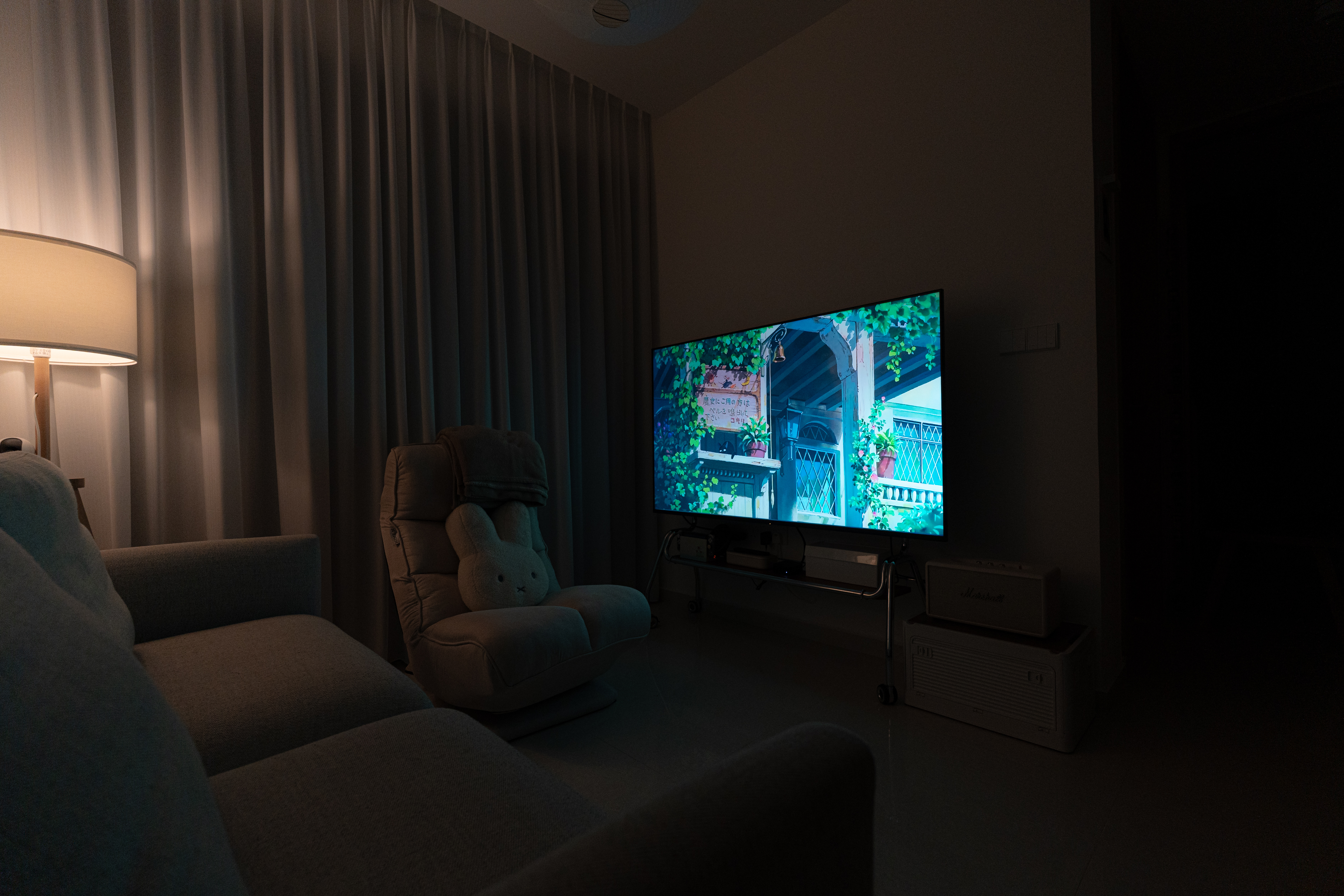 My cozy living room: Day vs. Night ☀️🌙