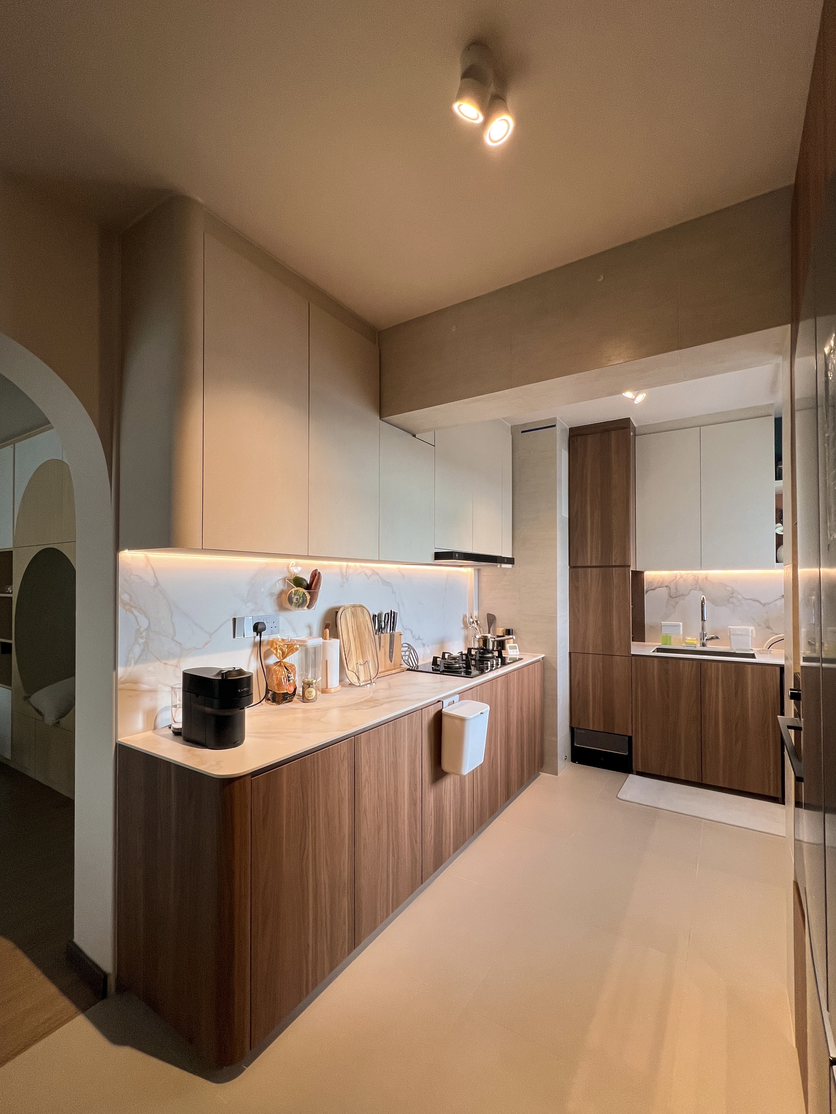 kitchen: scandi, functional semi-open & semi-closed for frequent cooks