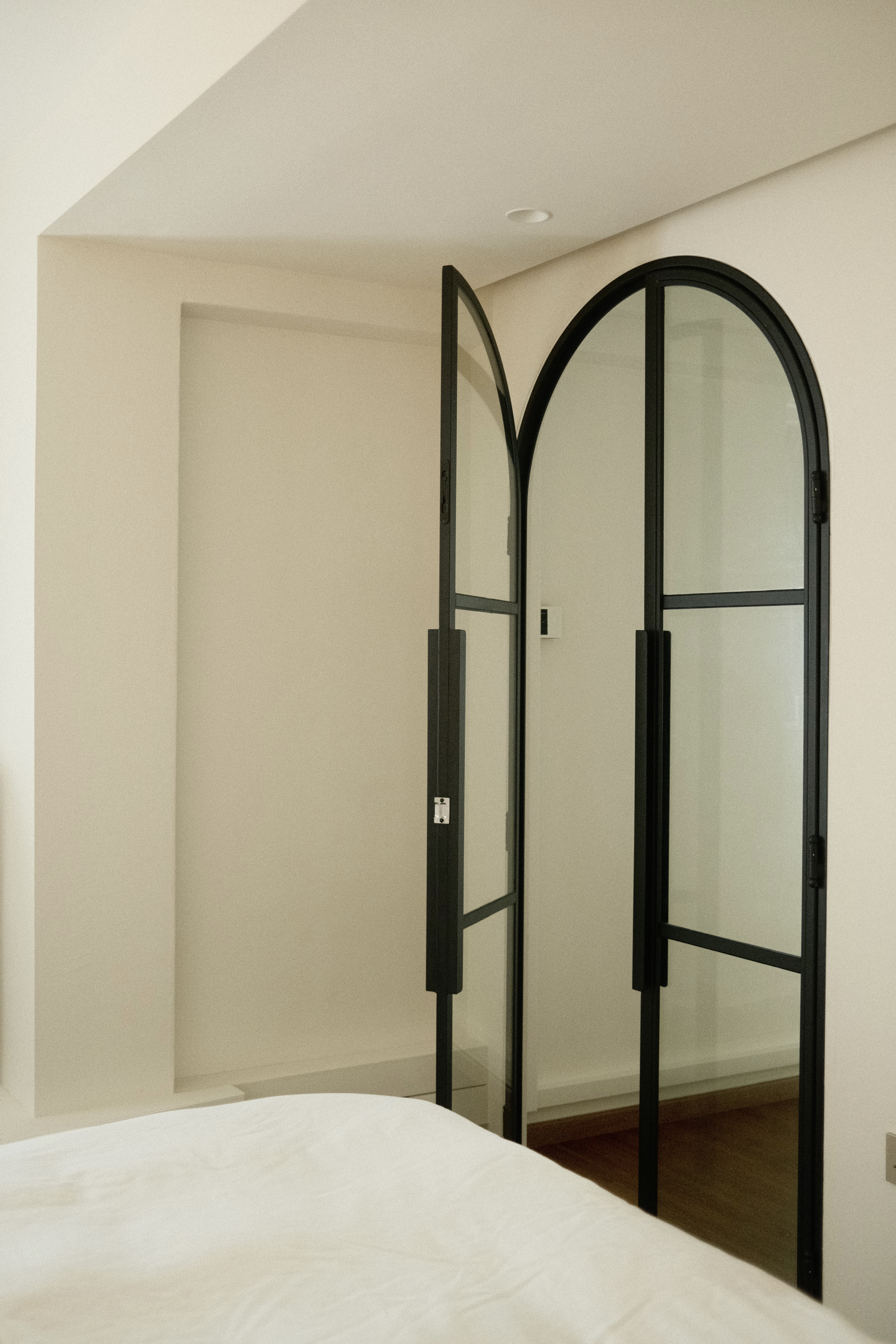 Our Hotel-inspired Bedroom for Ultimate Cosy Vibes