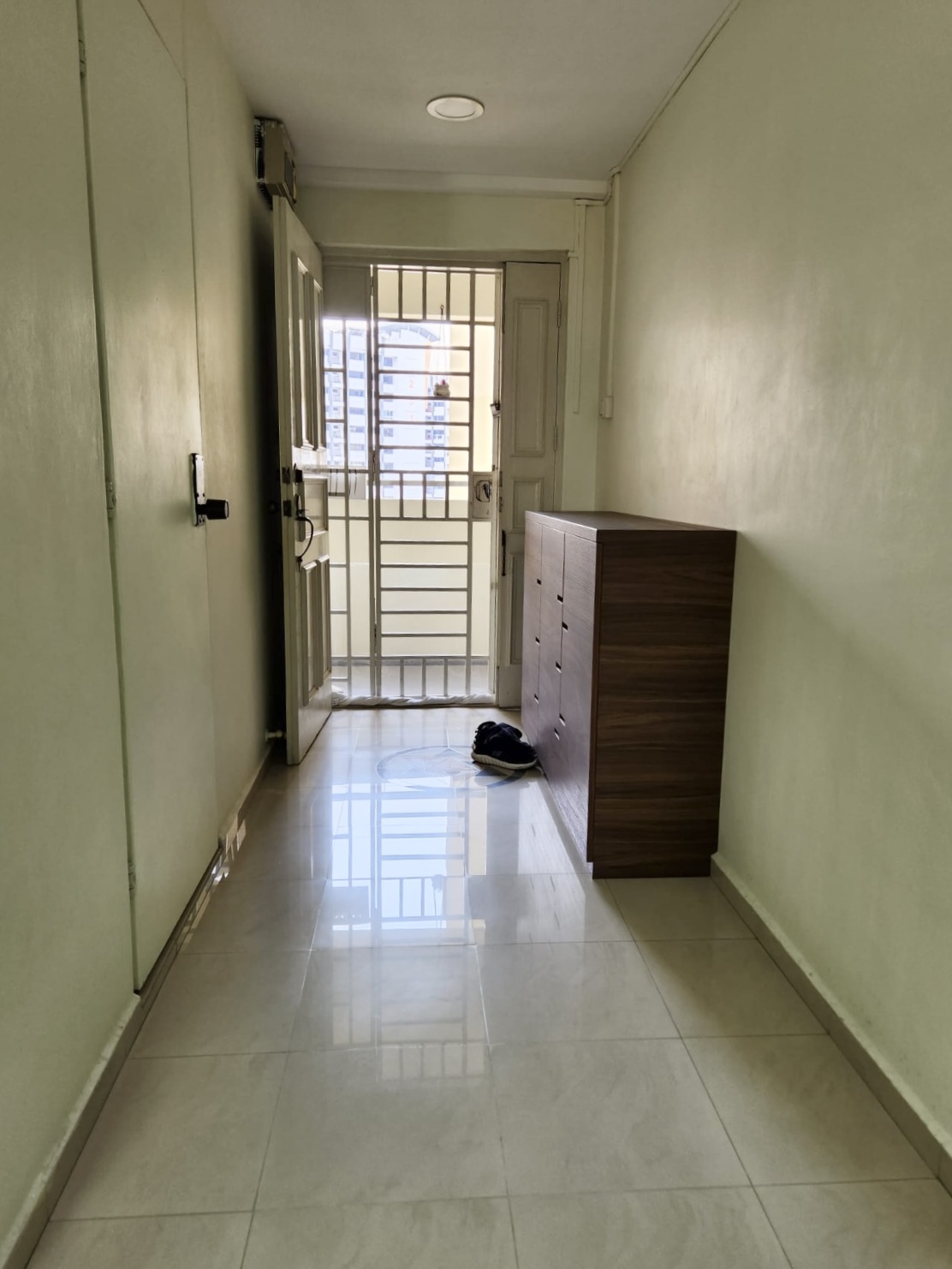 Before and After: First look into our 4rm resale home