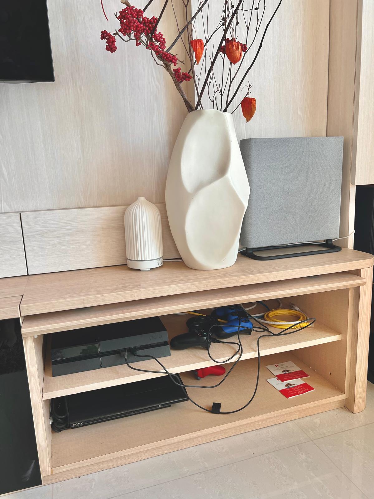 ✨ Discover the Secret to Our Cozy Living Room! 🛋️