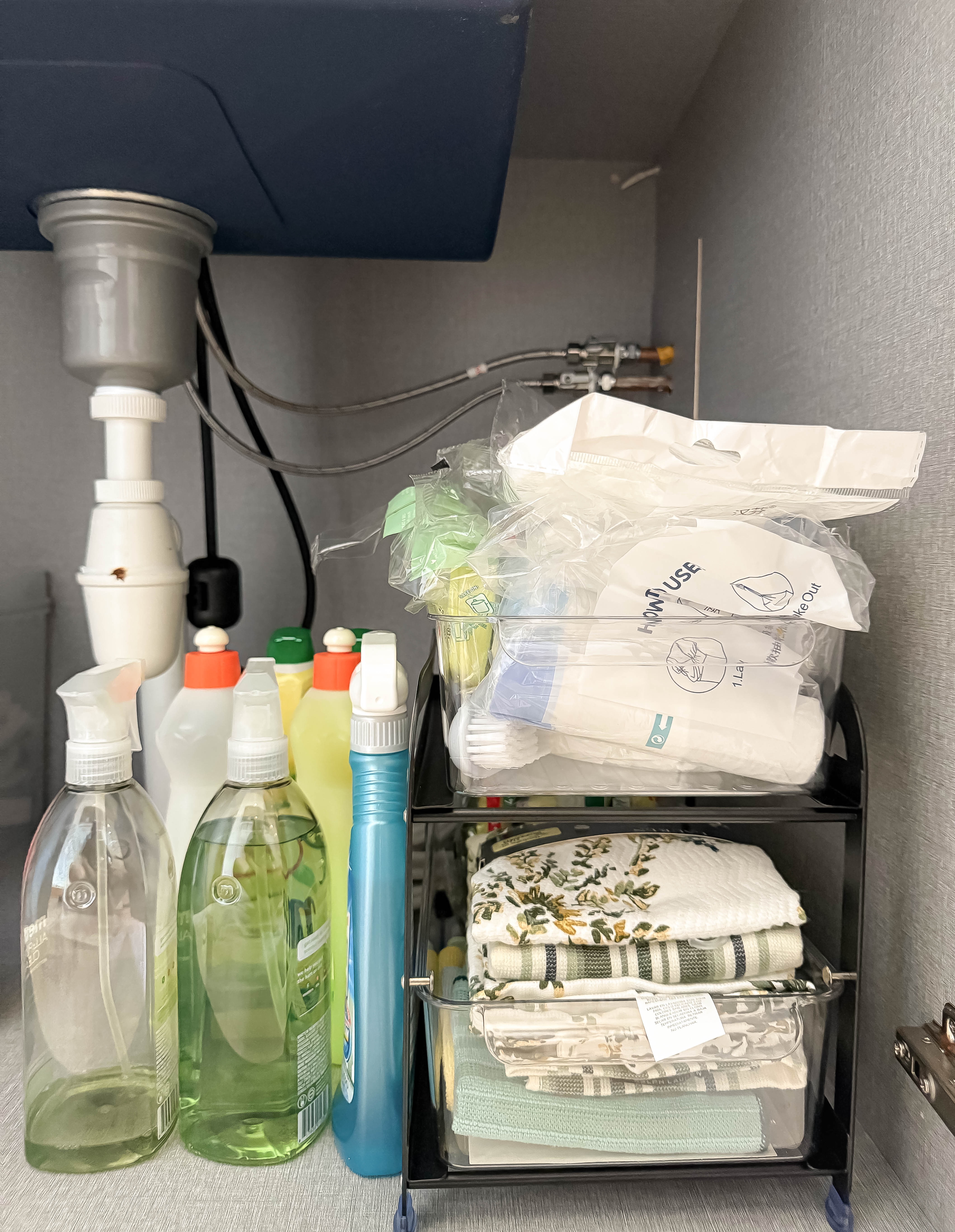 Making the best out of a small Scandi kitchen - Organisation Tips!