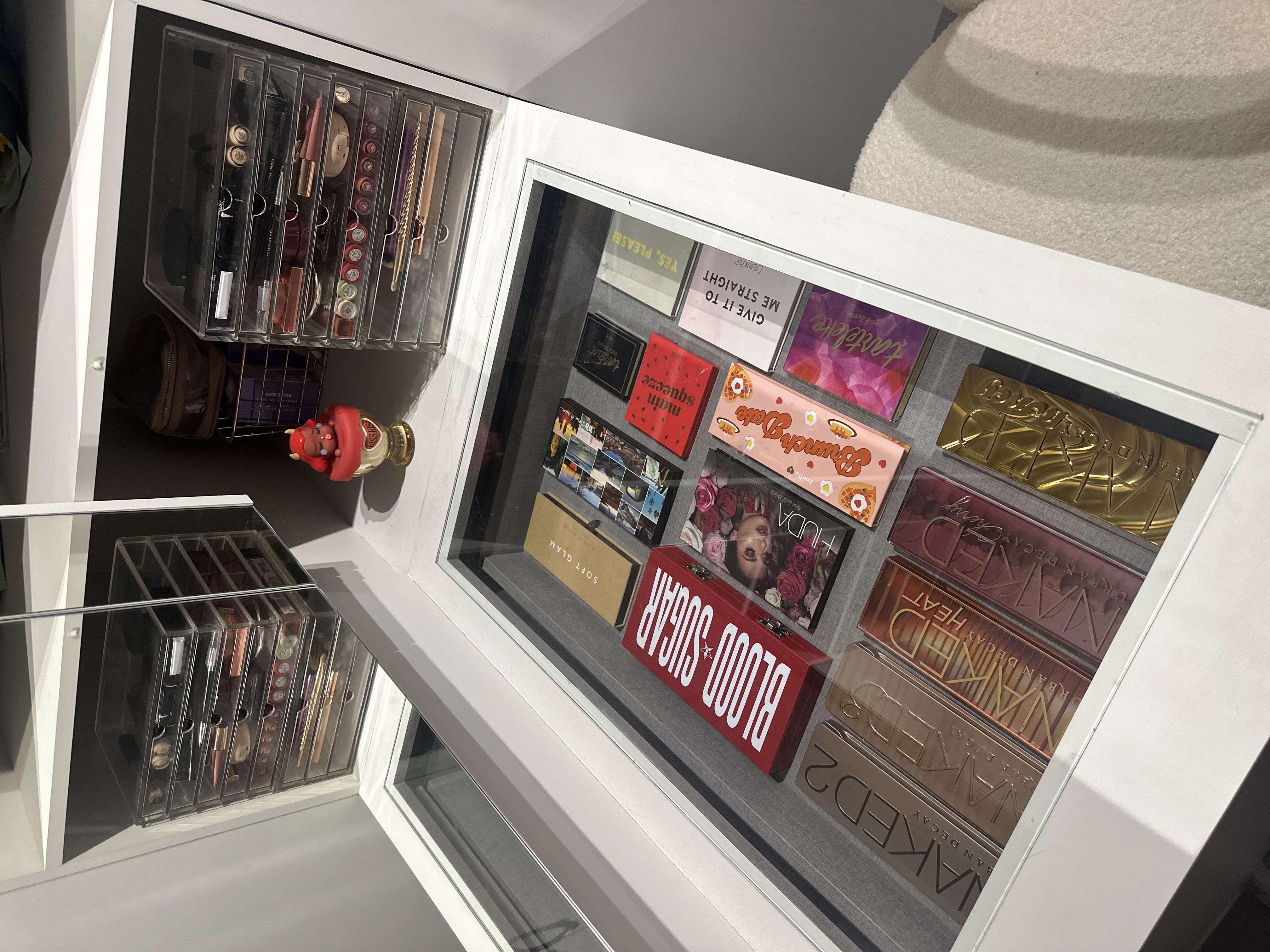 The Bare Room with the Best Seat - the Vanity!