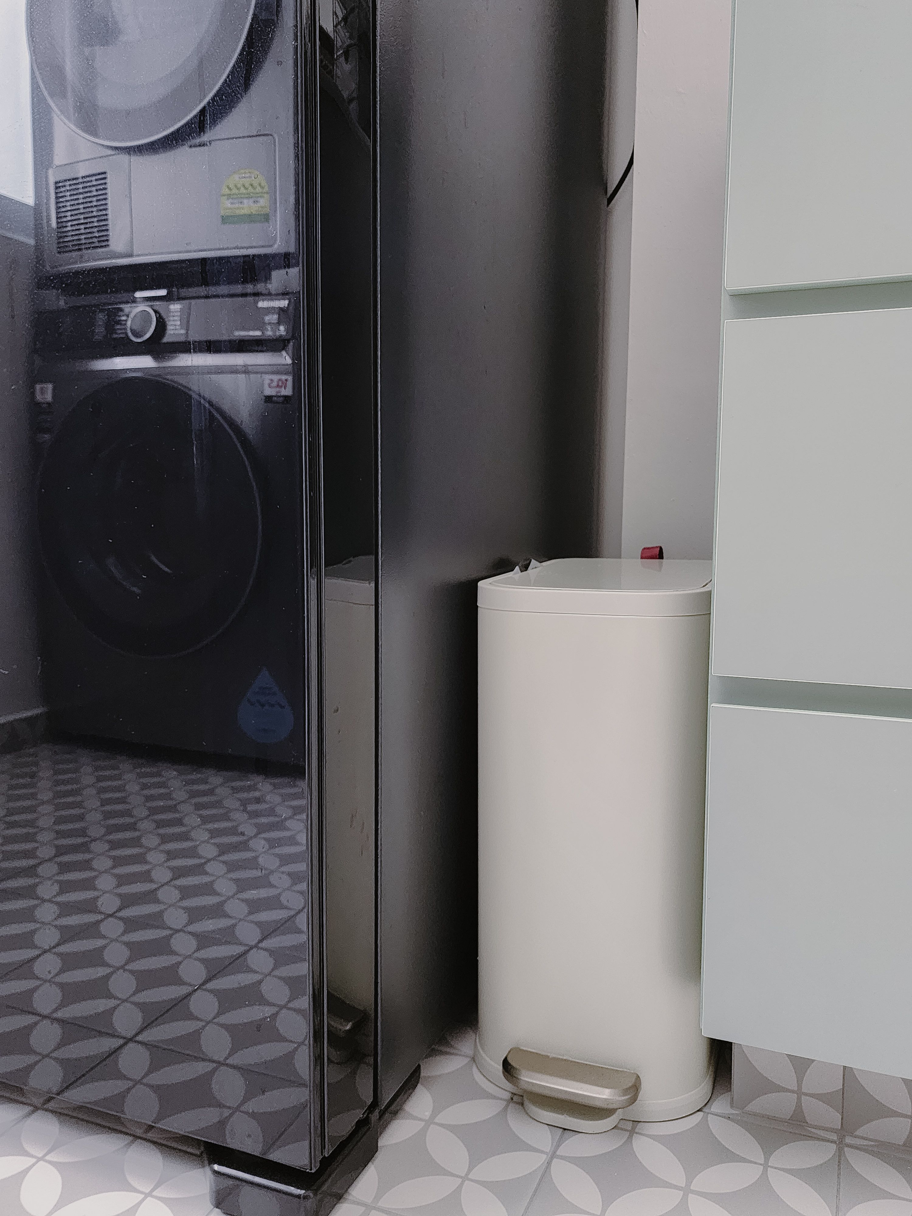 Budget friendly & space efficient service yard (without any carpentry)