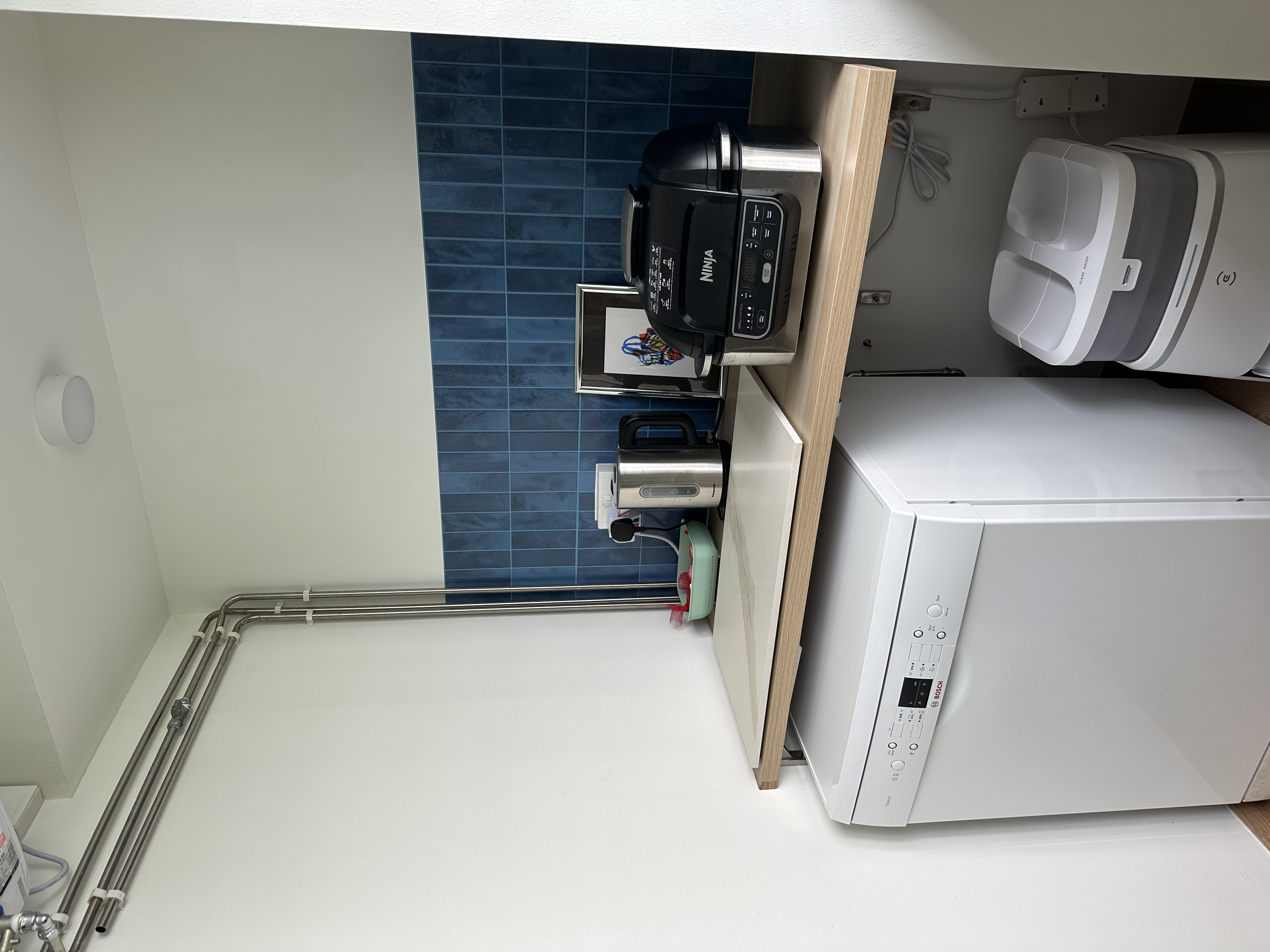 Designing-a-Beautiful-&-Functional-Service-Yard-for-under-$200