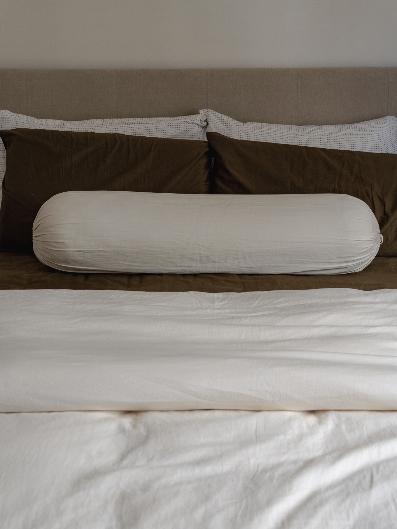 Alternate room configurations: Combining the master & common bedrooms