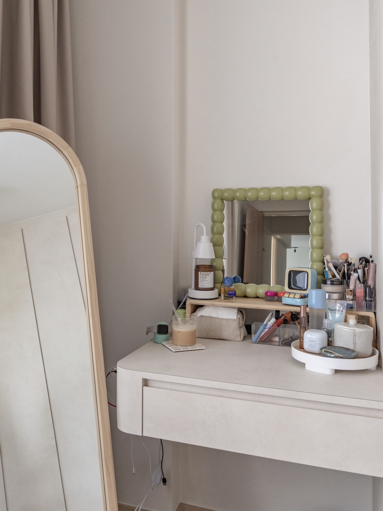 Alternate room configurations: Combining the master & common bedrooms