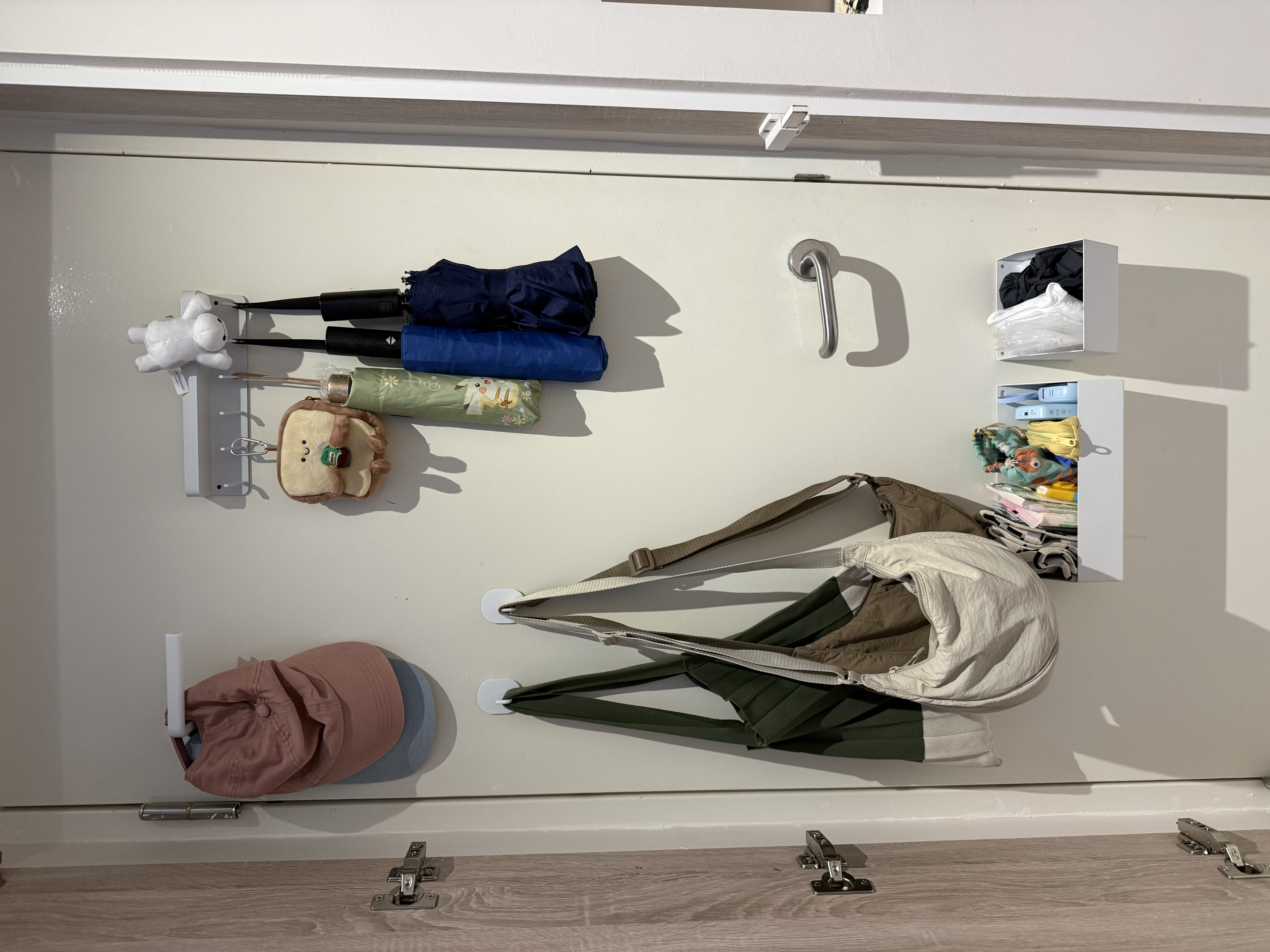 Maximising vertical space in all corners