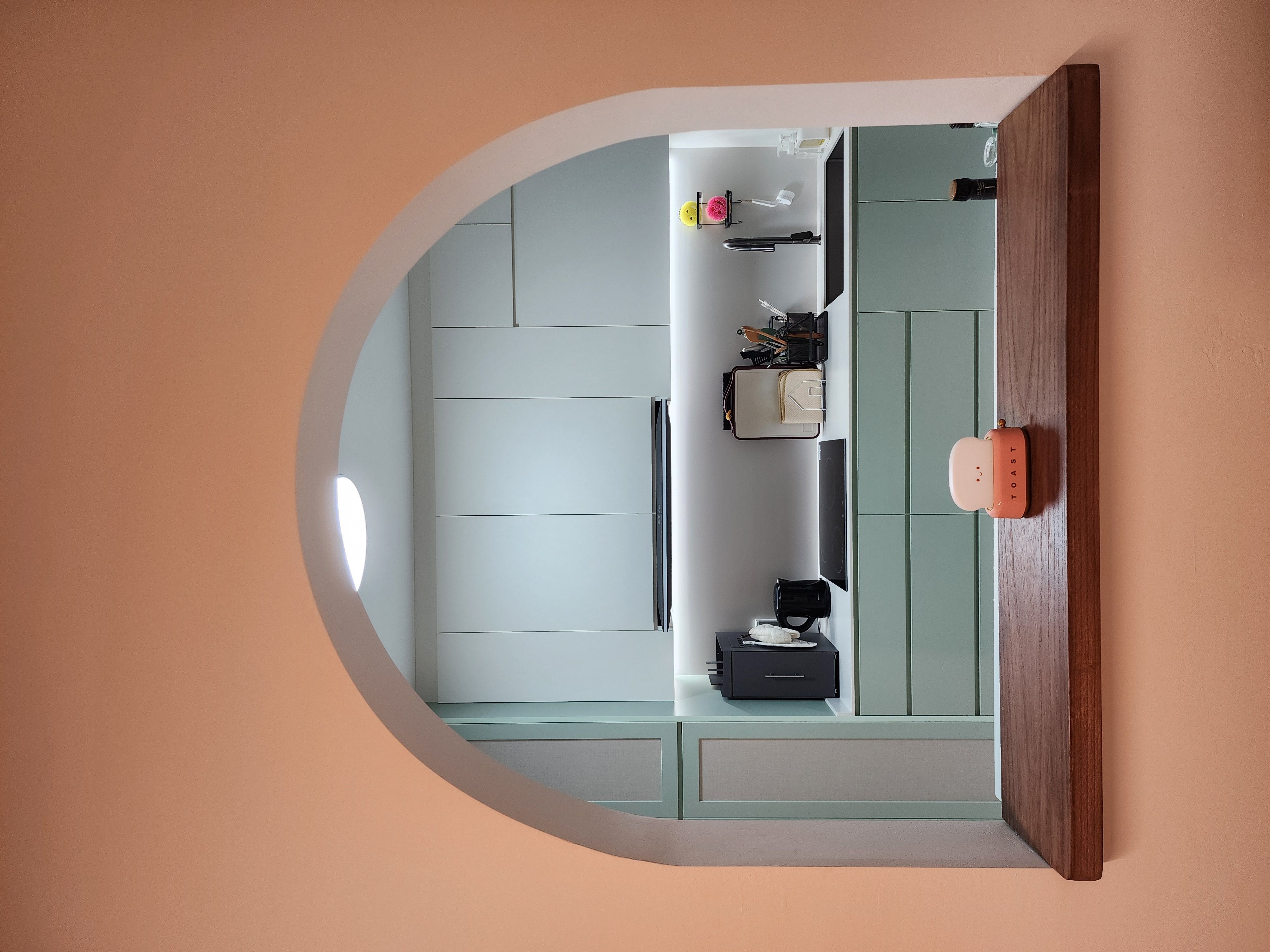 Home tour: $60k 4rm reno for a creamy home with arches and curves