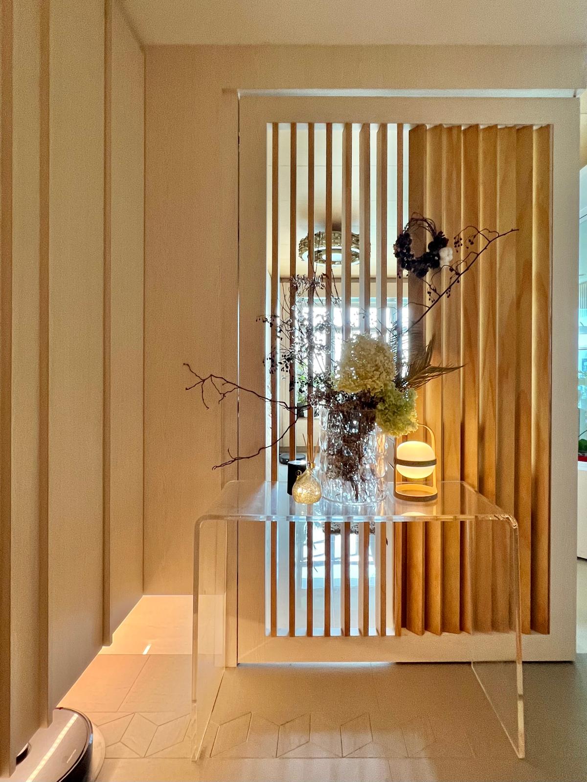 Before vs After : Entryway Transformation with Adjustable Wooden slat