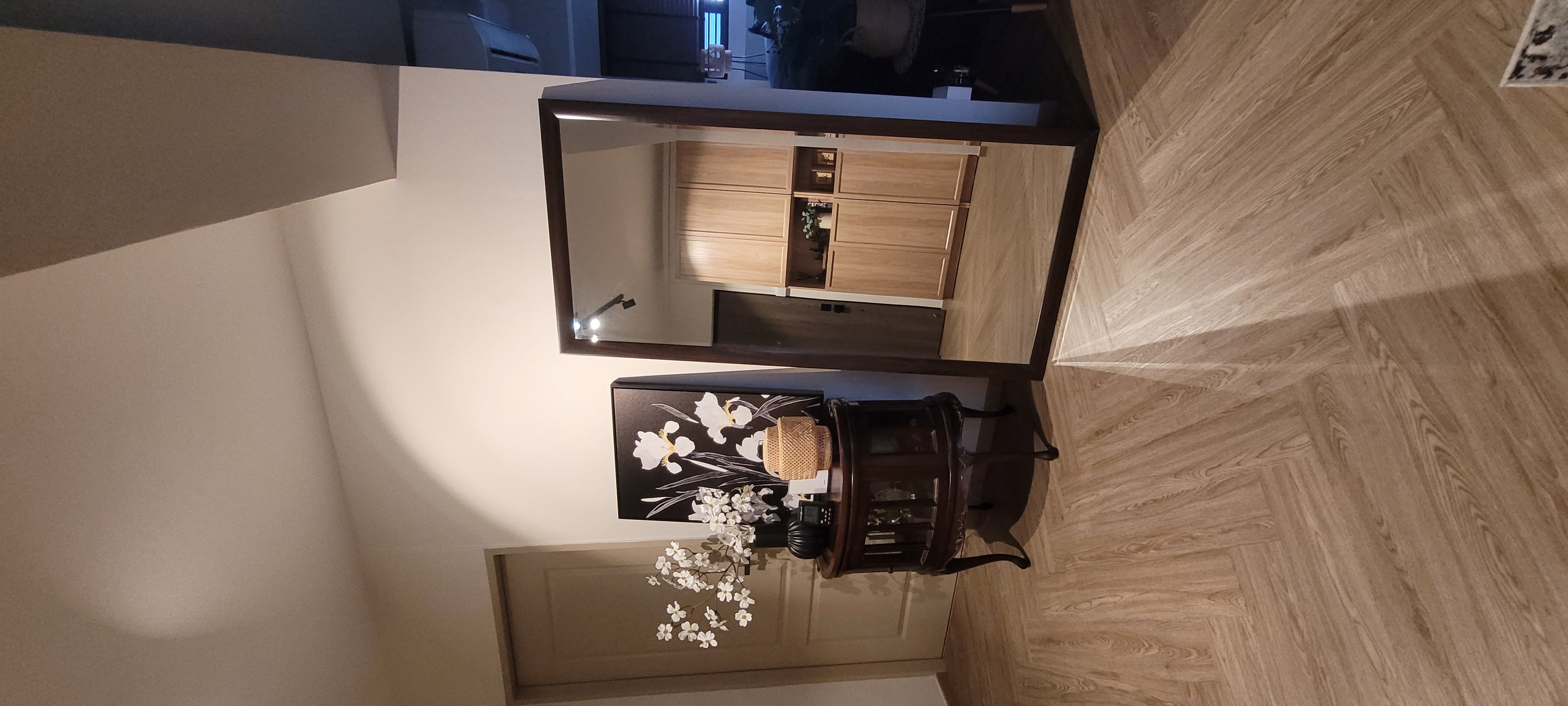 The entryway to... our Home 🤎🖤