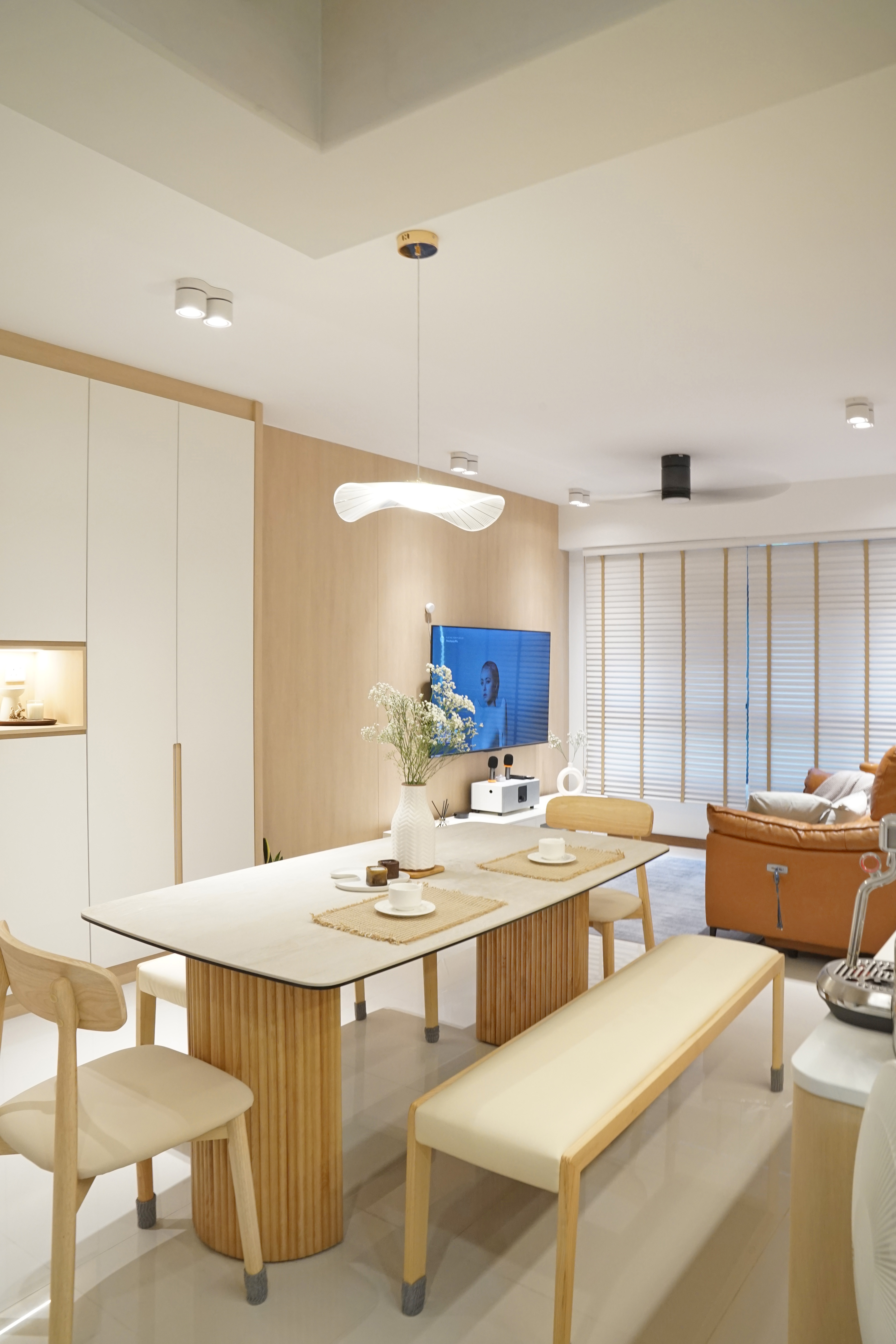 House-Tour:-A-Cozy-Vibe-Scandinavian-in-a-4-Room-BTO