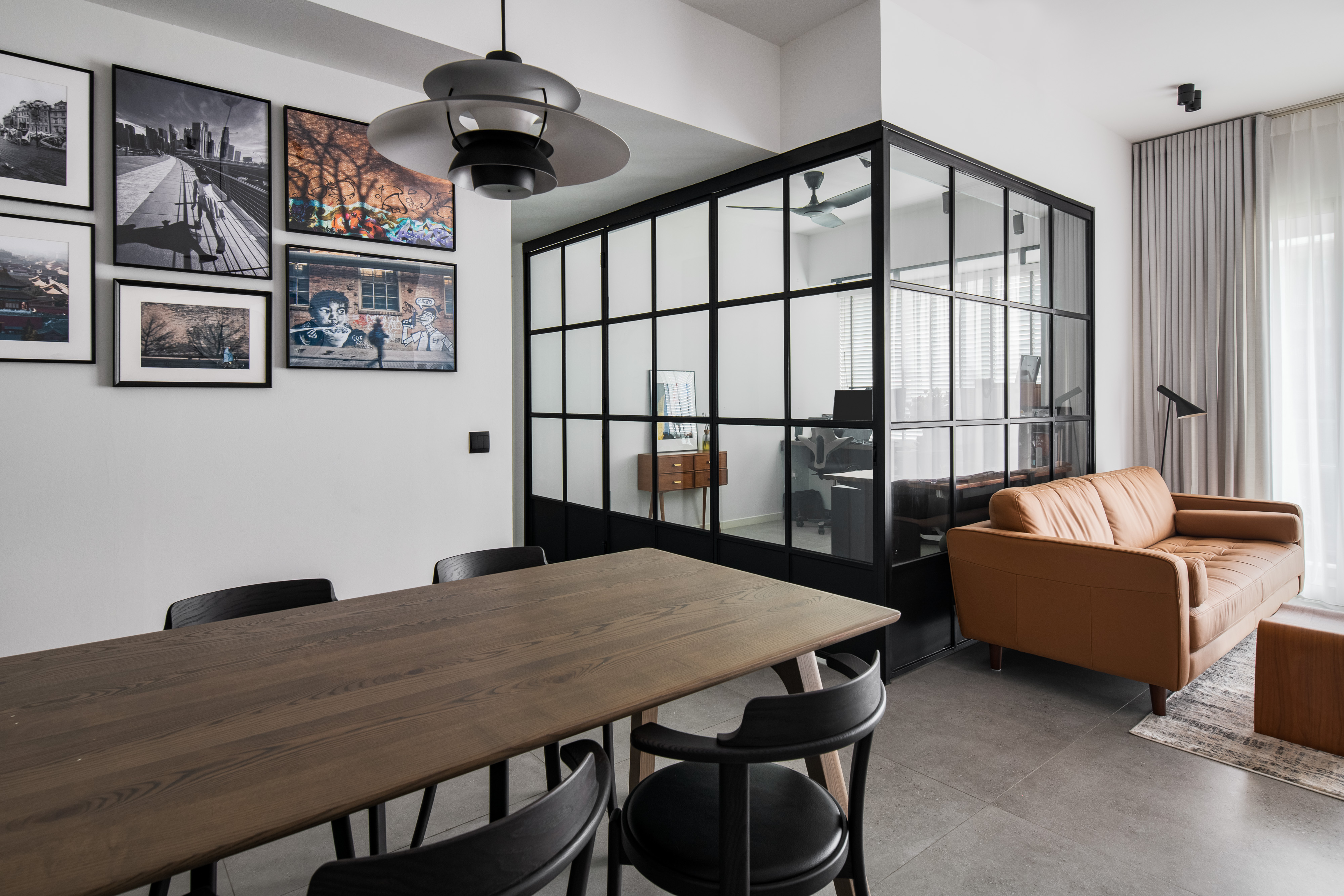 Mixed Modern Home With Lush Botanicals