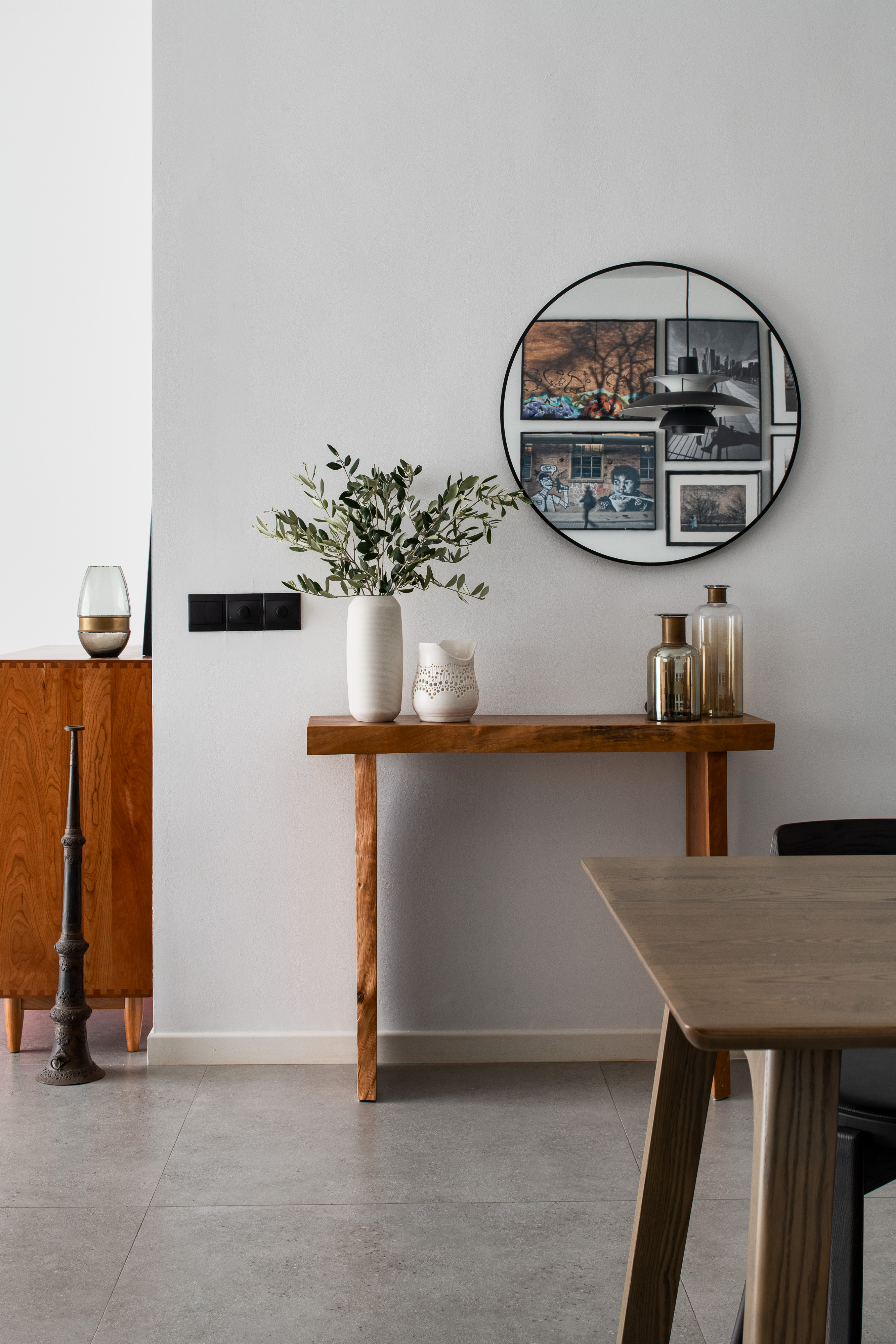 Mixed-Modern-Home-(II)-Styling-&-Details