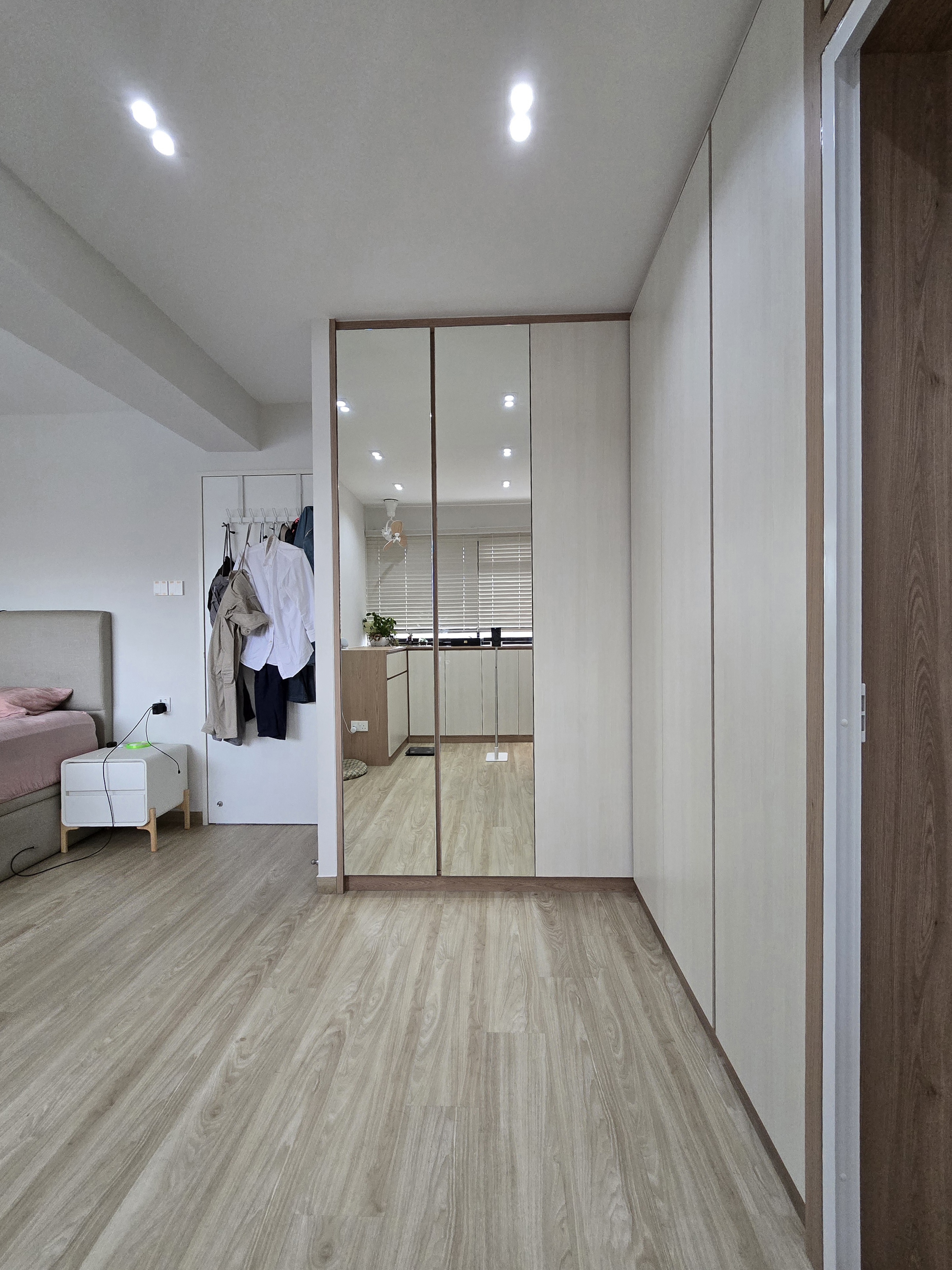 Master bedroom part 1 of 2