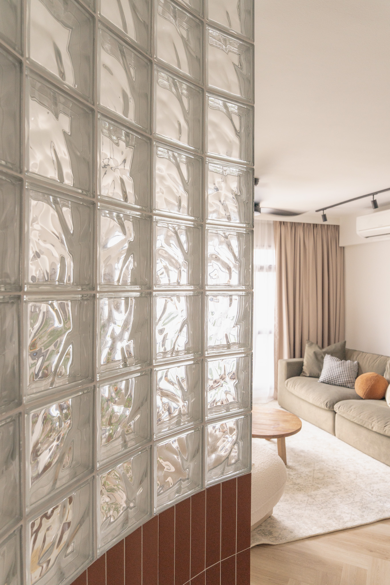 This foyer almost didn’t happen: Design process, challenges & costs