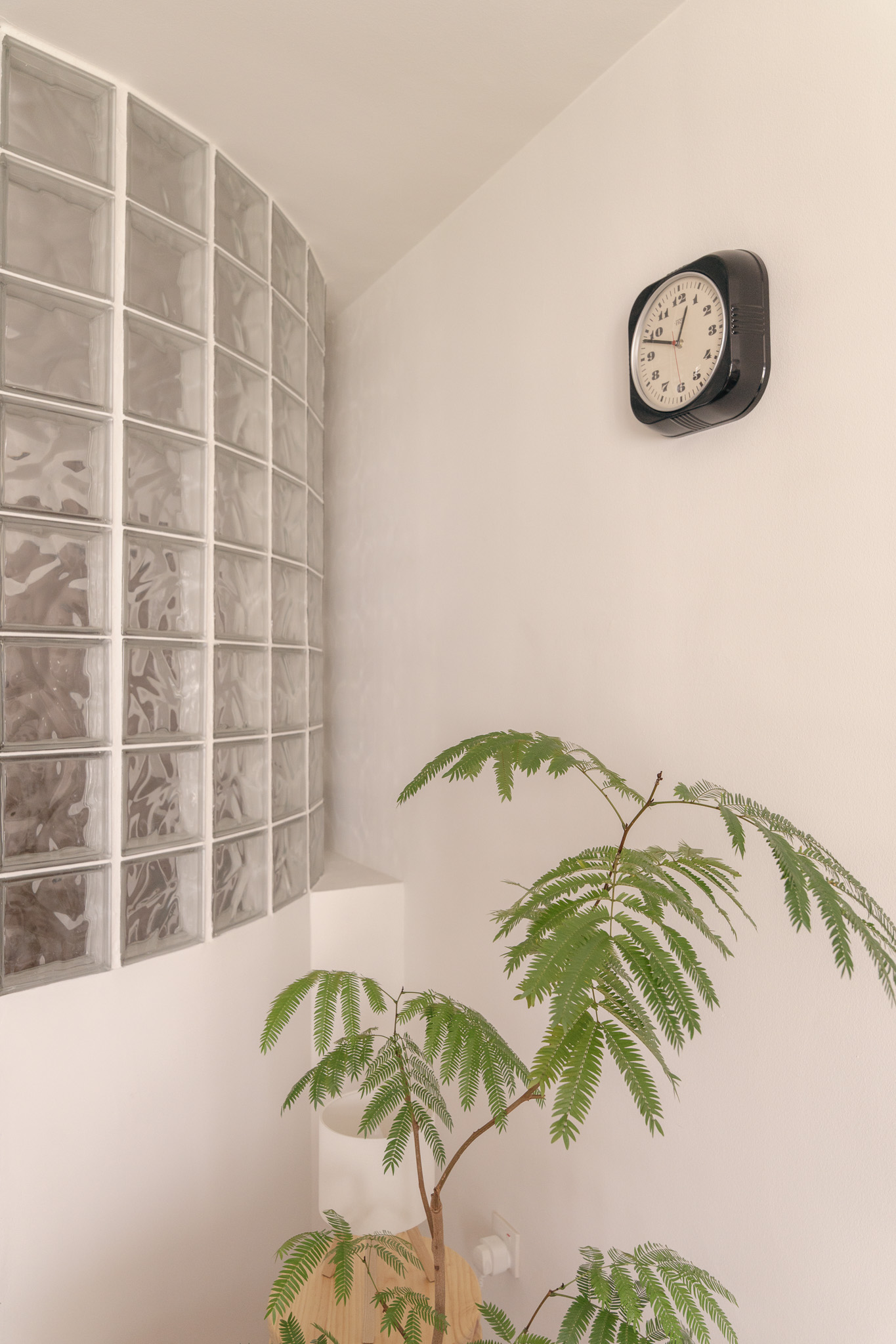 This foyer almost didn’t happen: Design process, challenges & costs