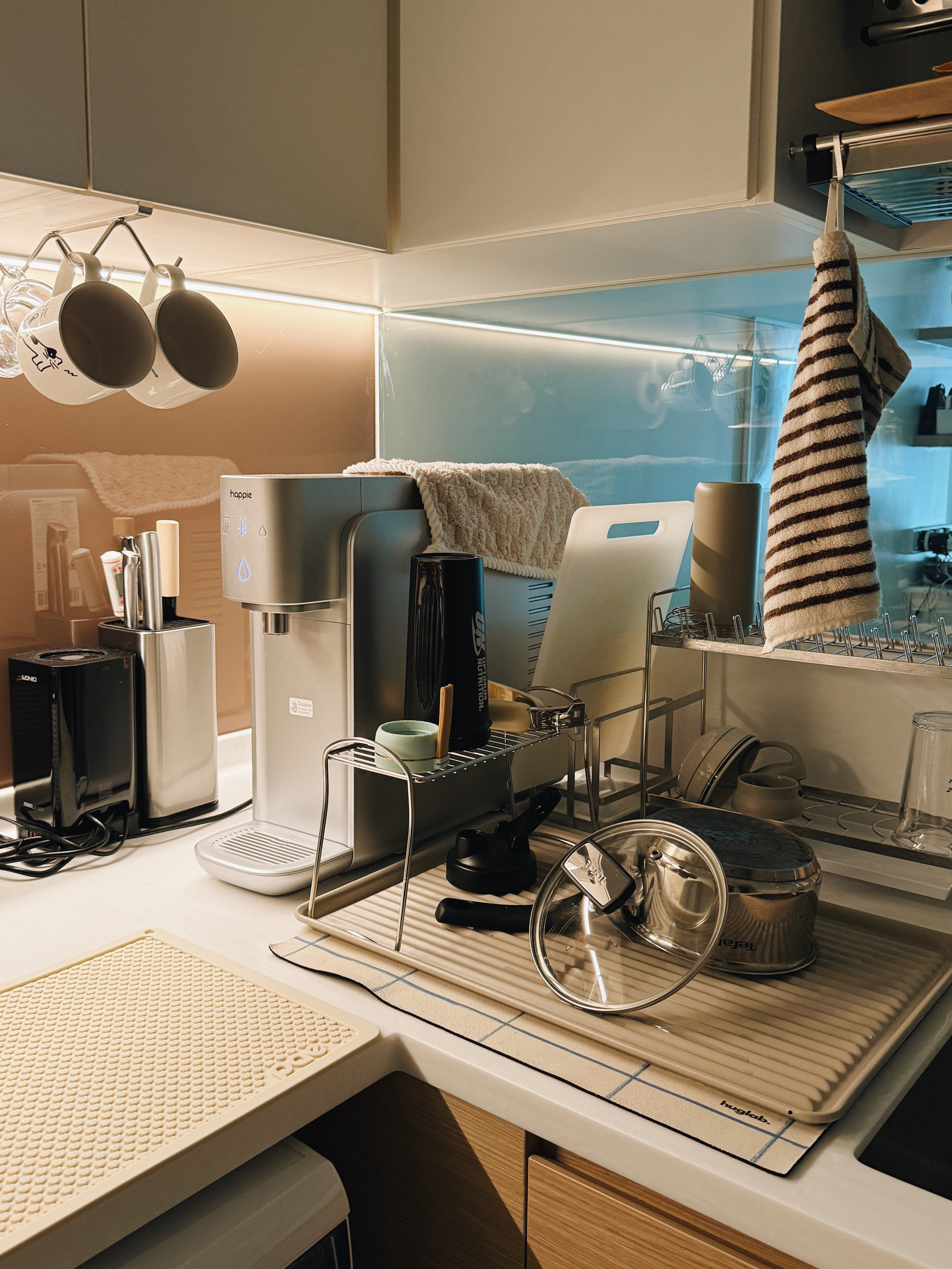 Kitchen-Organisation:-Where-Function-Meets-Flow