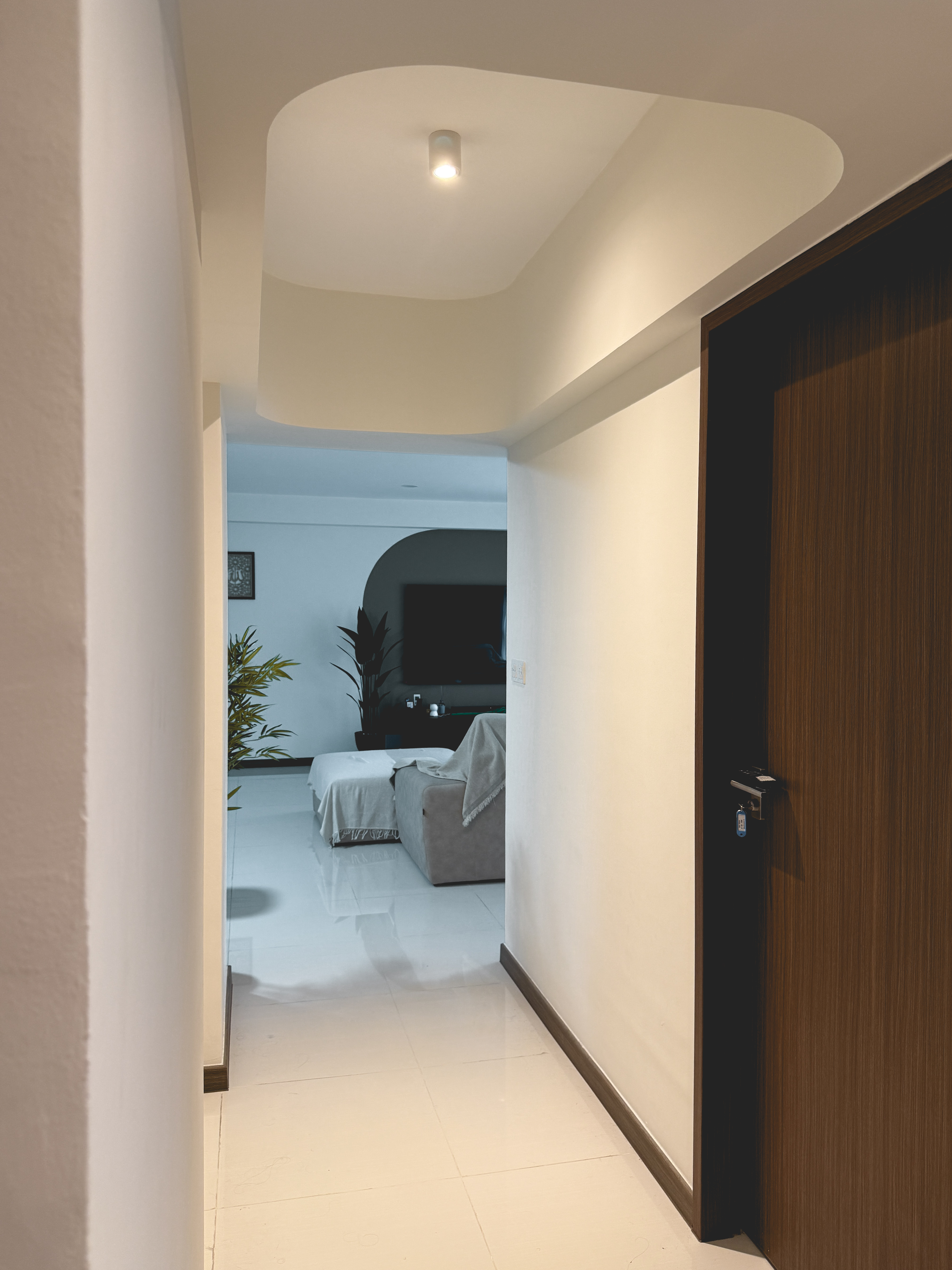 More-curves-in-this-house!-A-nicer-way-to-hide-your-aircon-trunking!