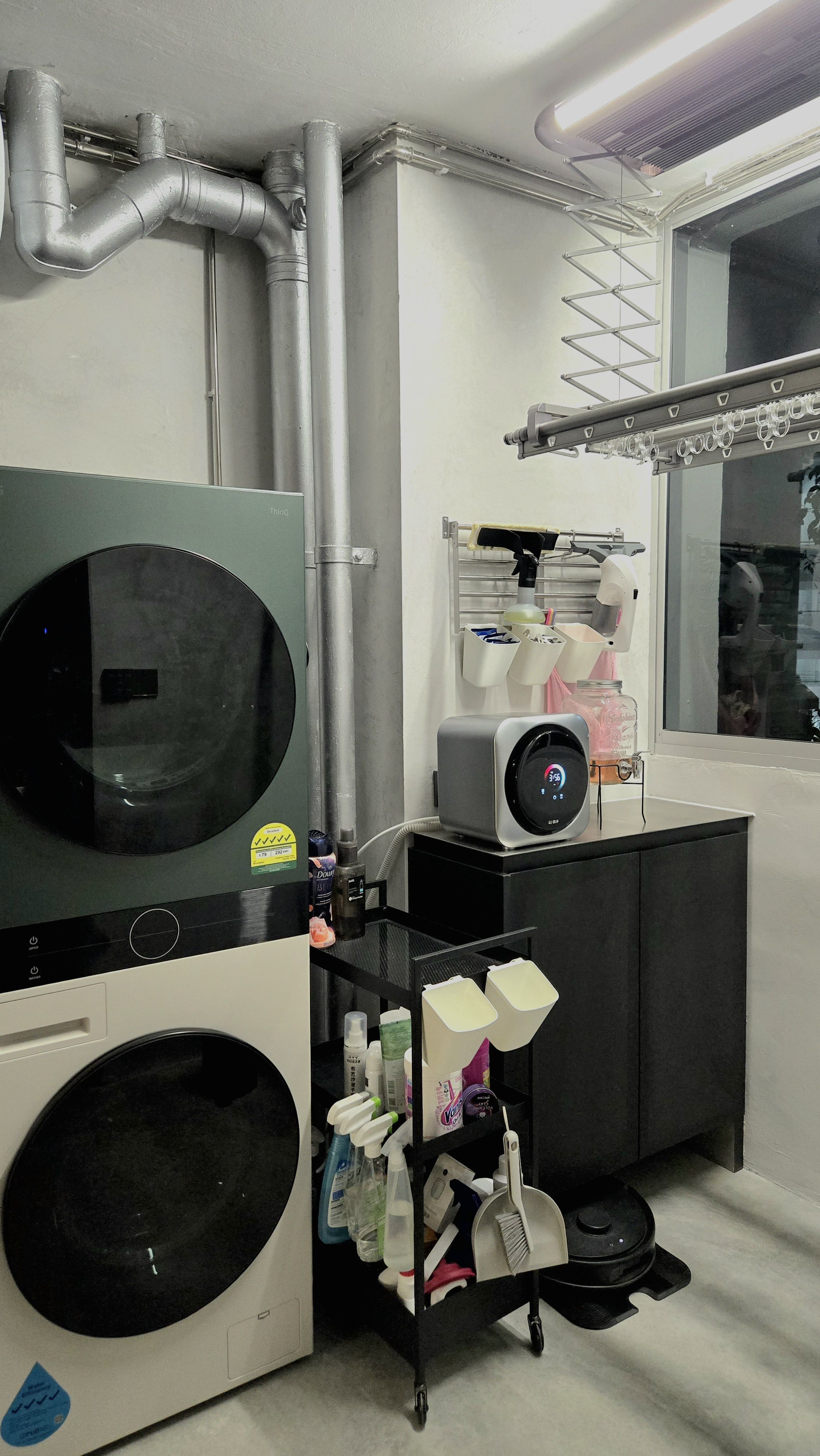 The Raw Edge : Uncovering the Beauty of a Brutalist 3 Room HDB Resale