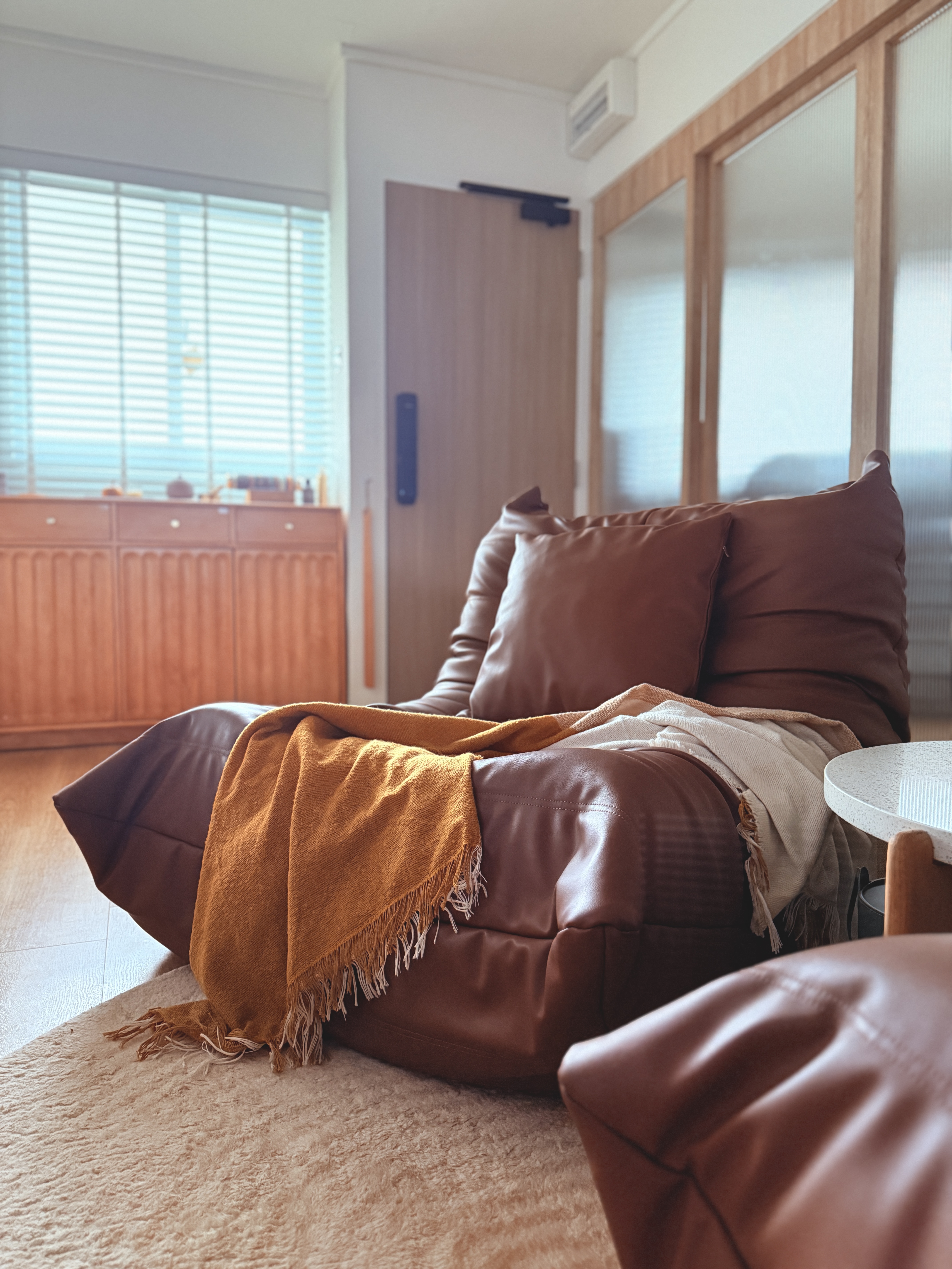 Top Taobao Furniture Finds to Nail the Japandi & Mid-Century Aesthetic