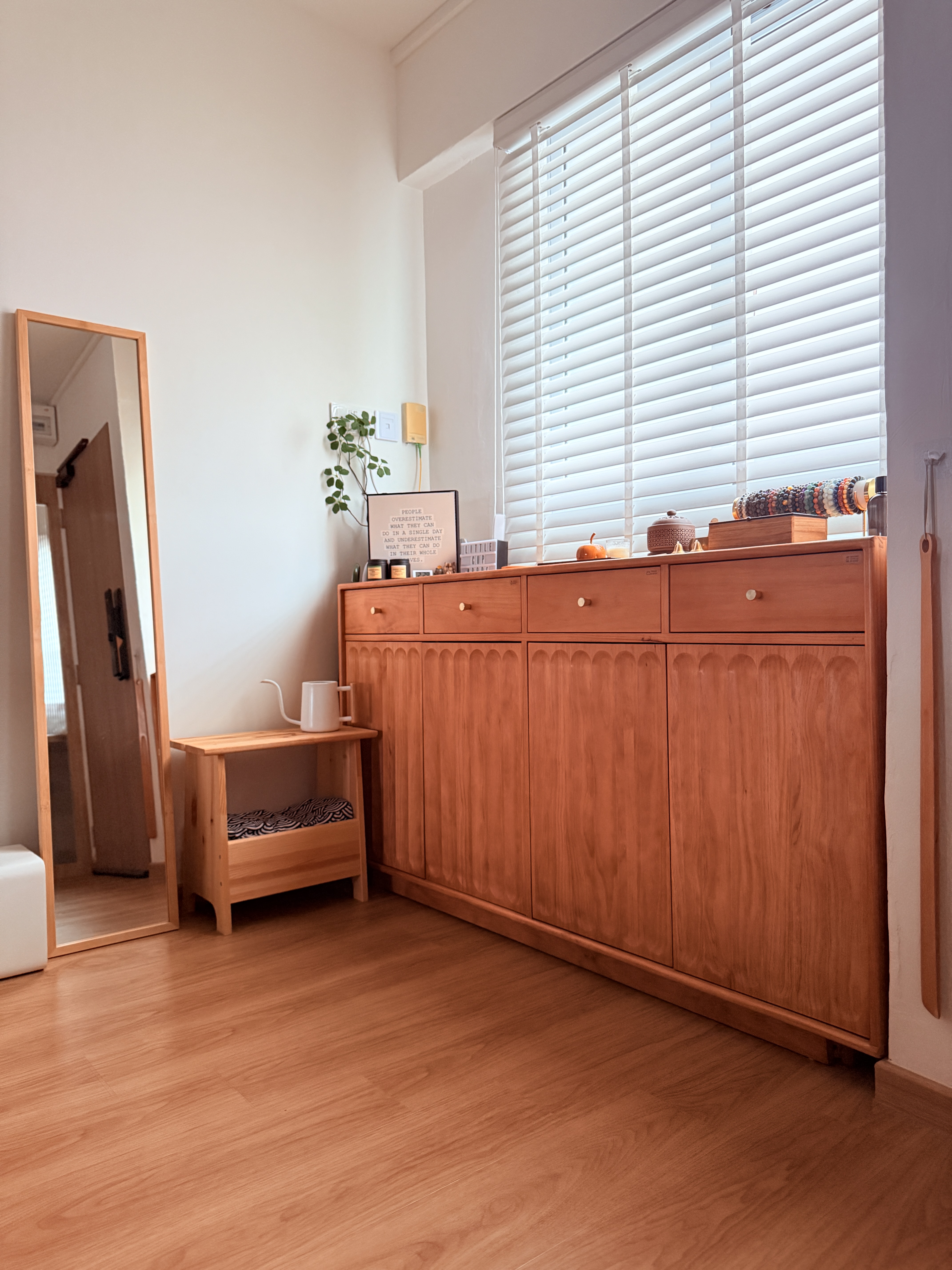 Top Taobao Furniture Finds to Nail the Japandi & Mid-Century Aesthetic