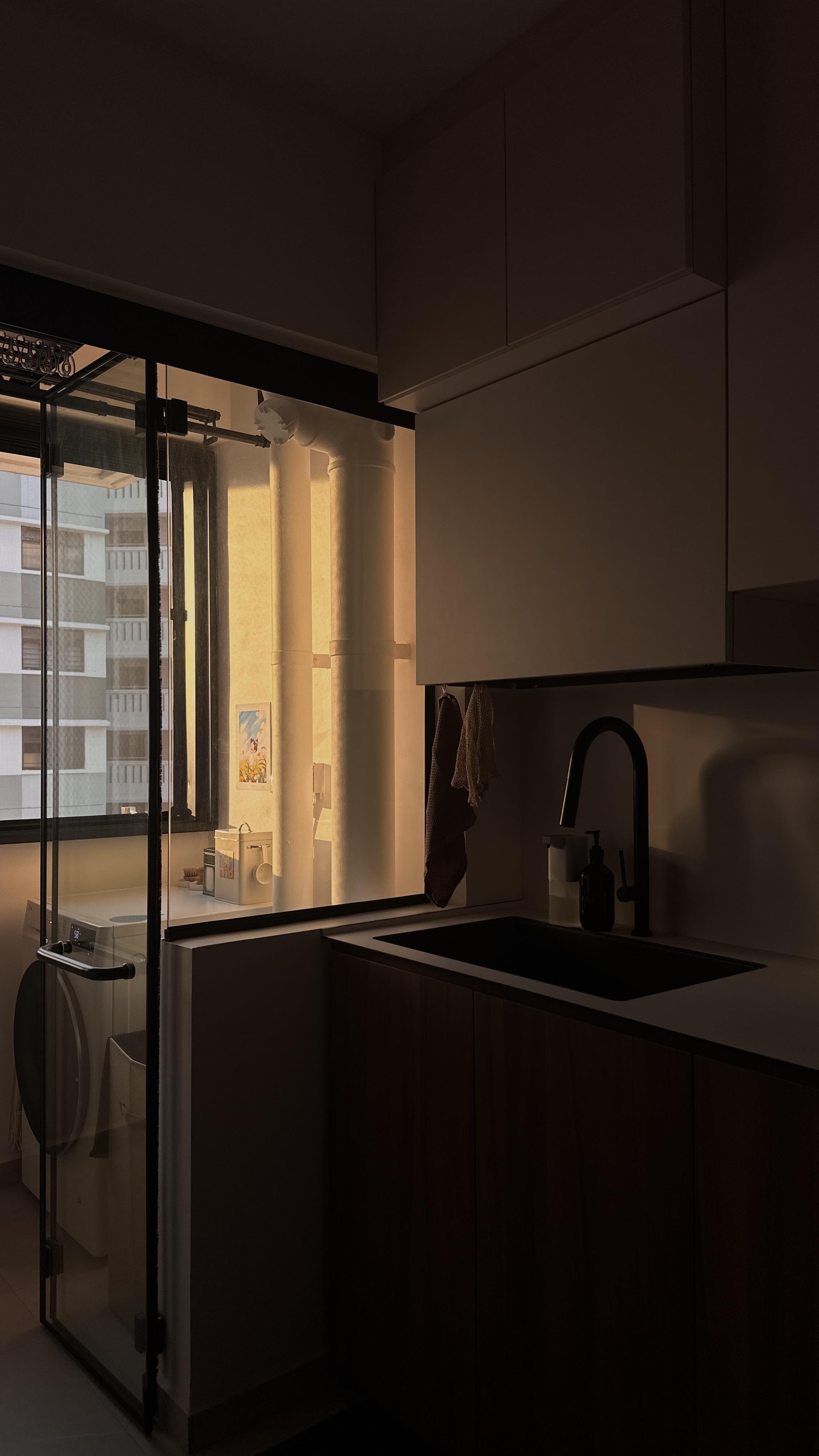 Insect-Mesh-+-Usable-Window-Grilles-—>-How-did-we-do-it?