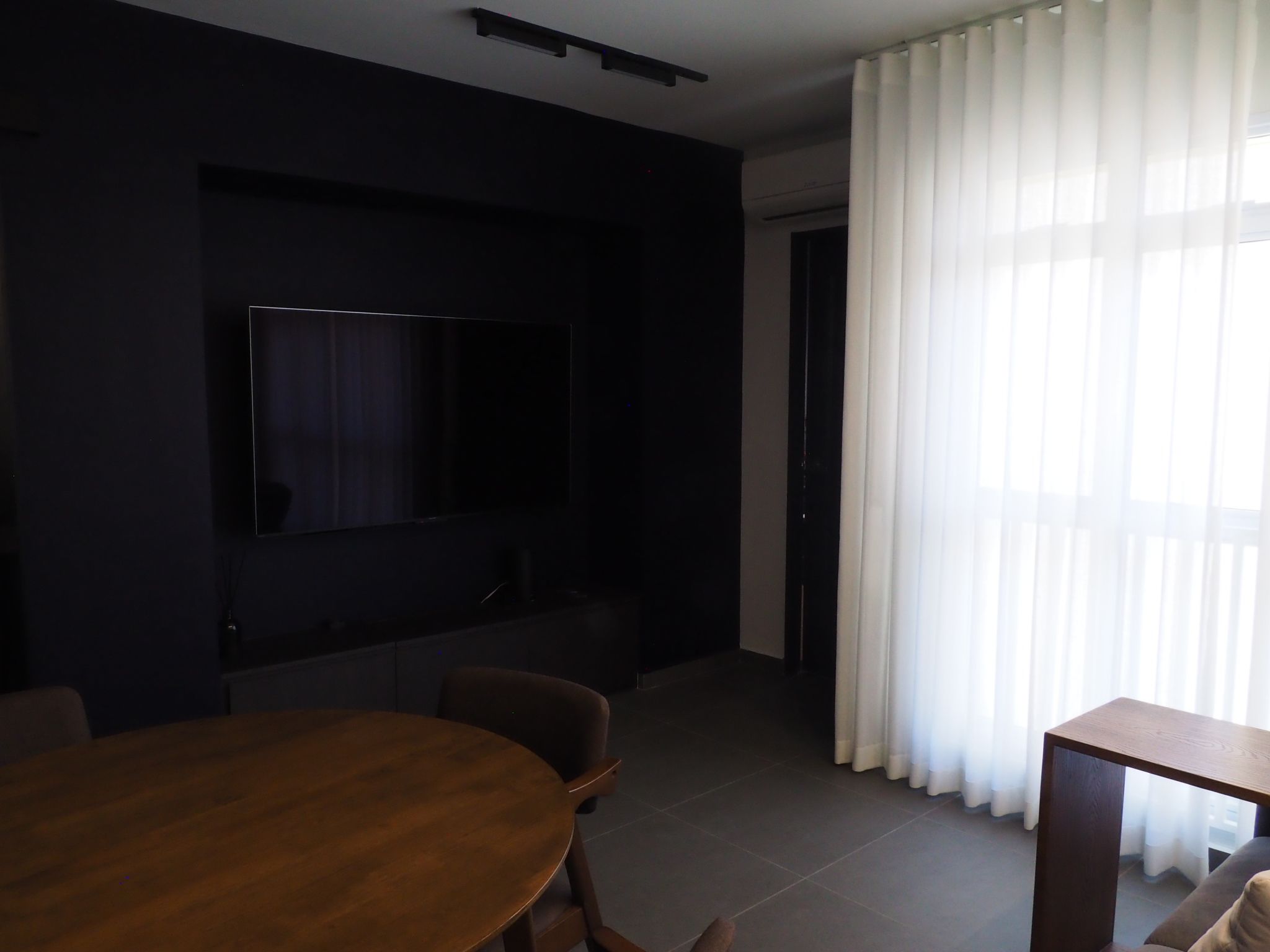 Designed for him: simplicity, comfort and space | 3-room $60k reno