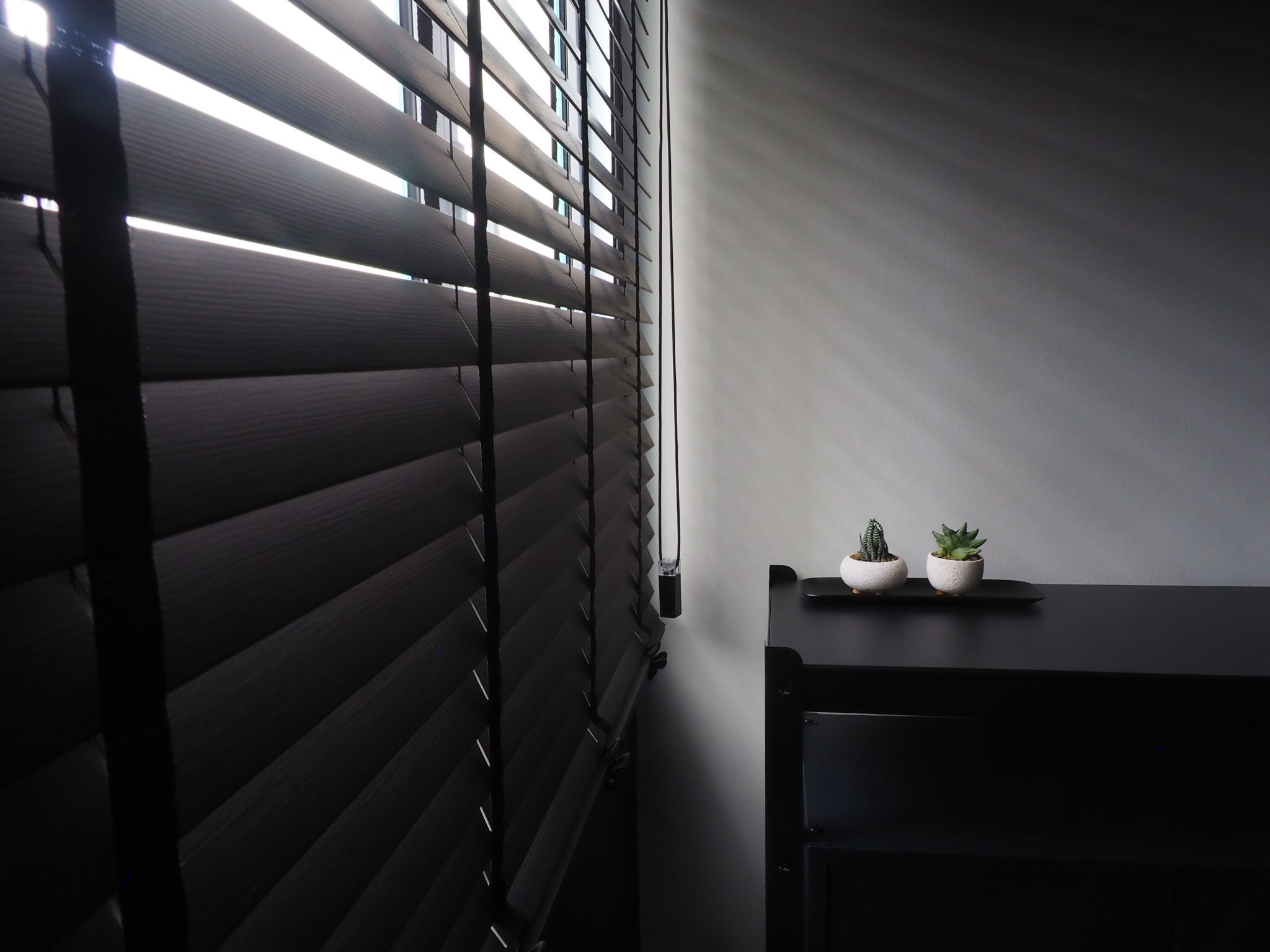 Designed for him: simplicity, comfort and space | 3-room $60k reno