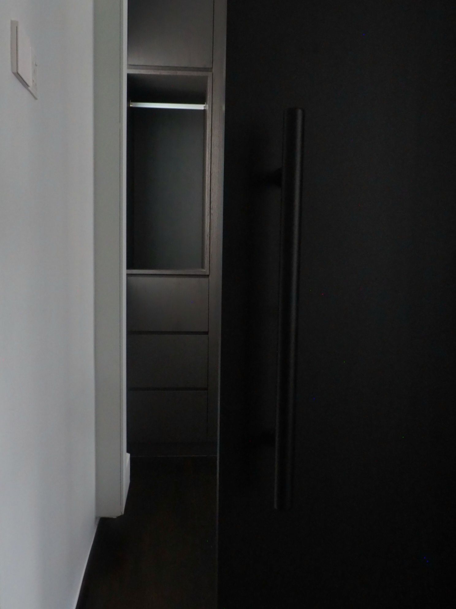 Designed for him: simplicity, comfort and space | 3-room $60k reno