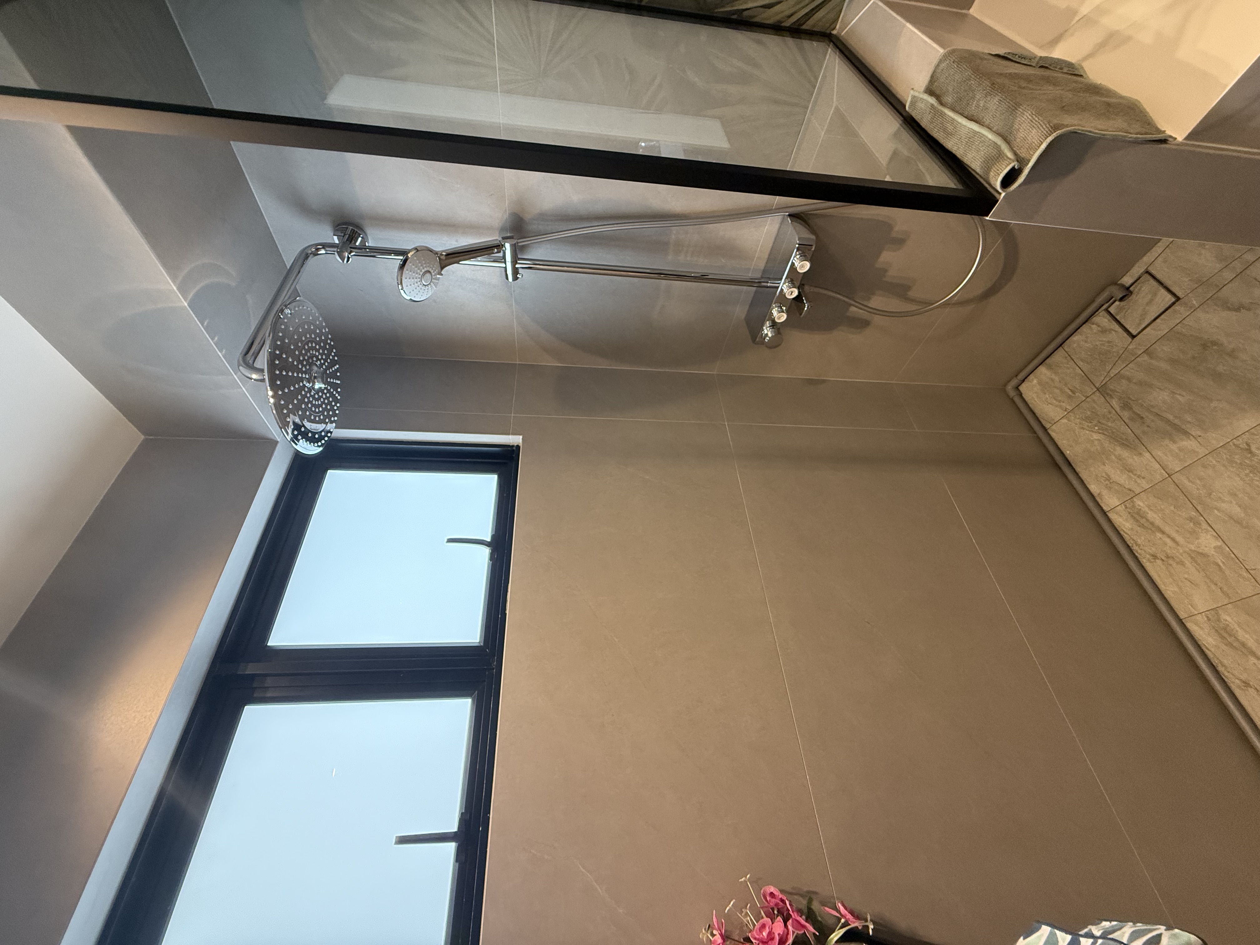 Resort Vibes Master Bathroom