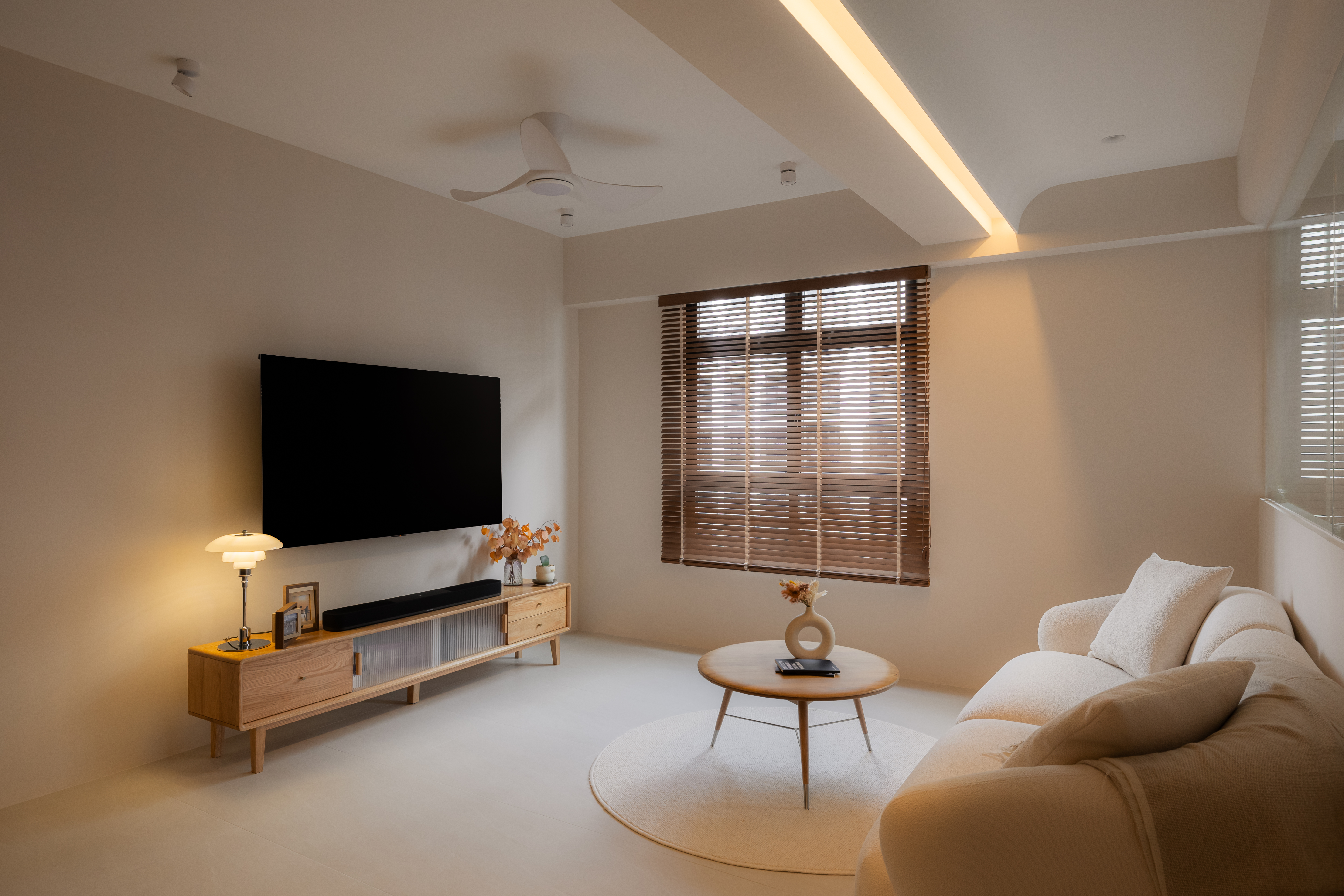 Warm lighting only ☀️