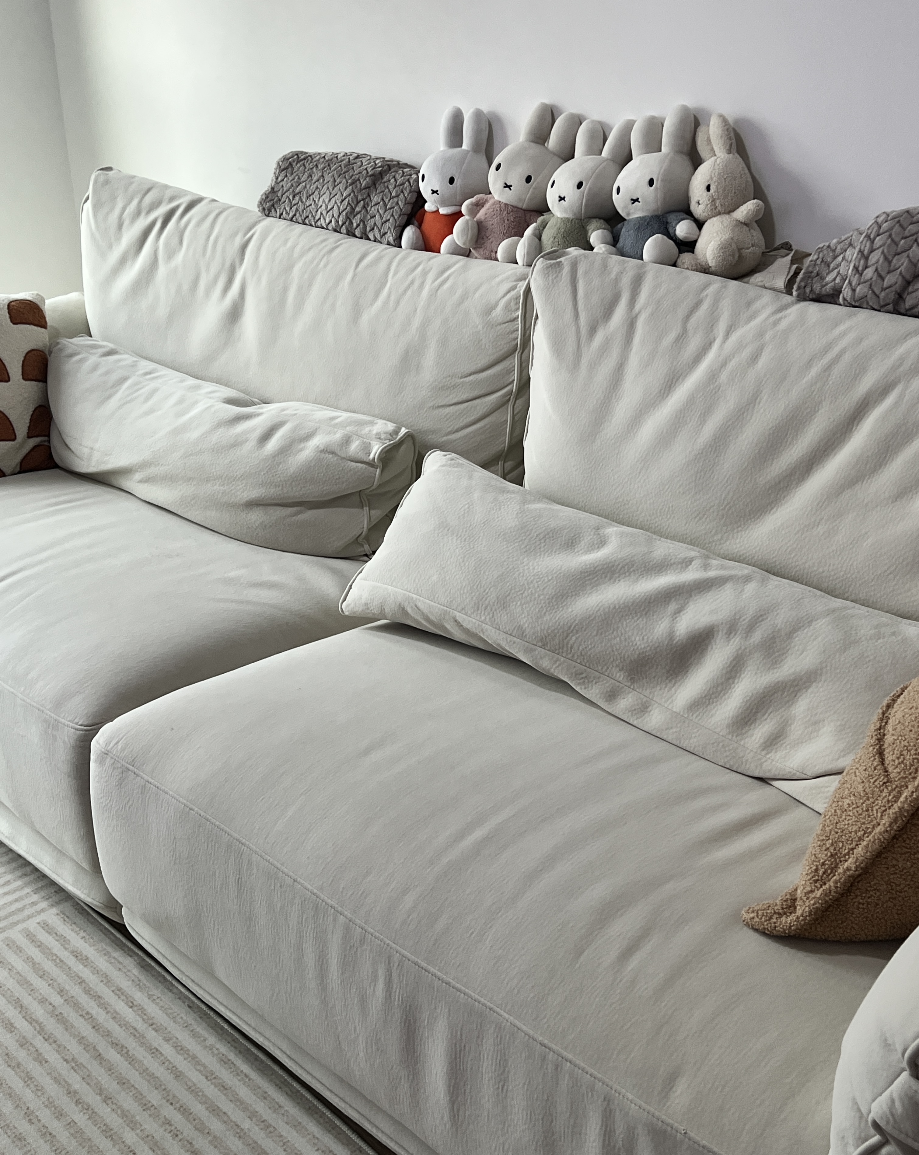 Our-cozy-little-space---featuring-our-kitchen-sink,-hod-and-hood-