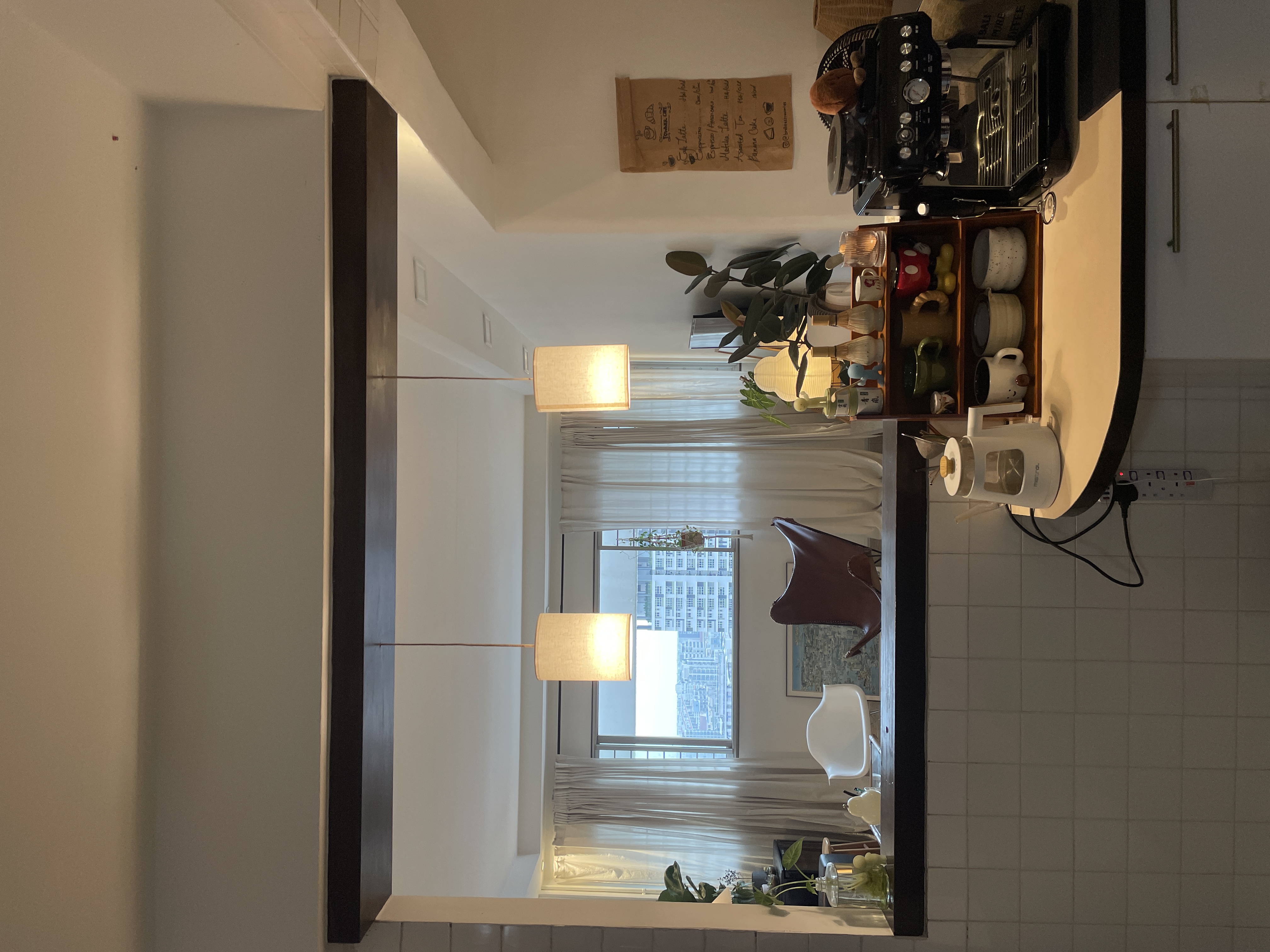 Our Kitchen Feels like a Homecafe and We’re Diggin It