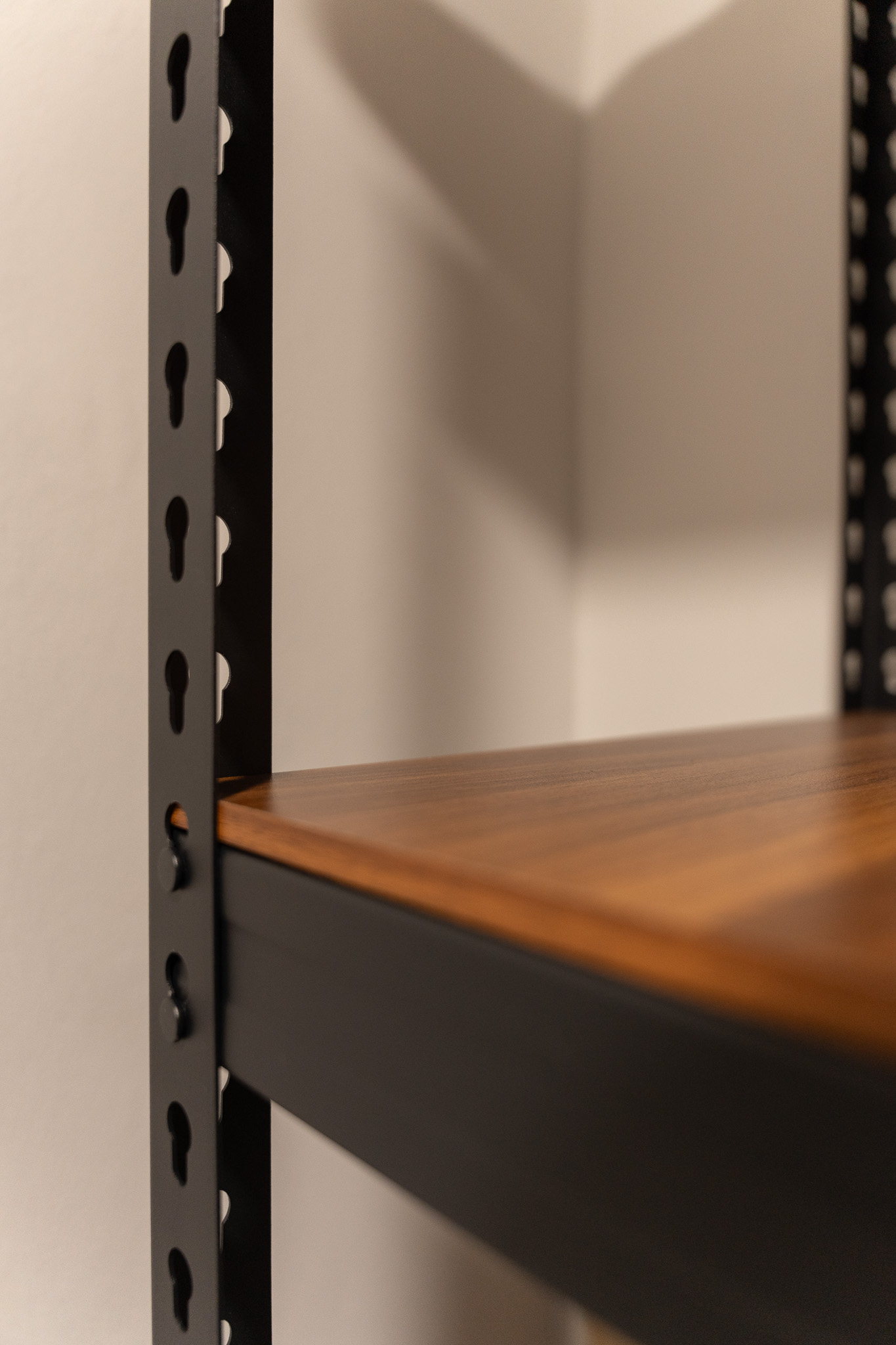 8 useful tips for maximising your small bomb shelter!