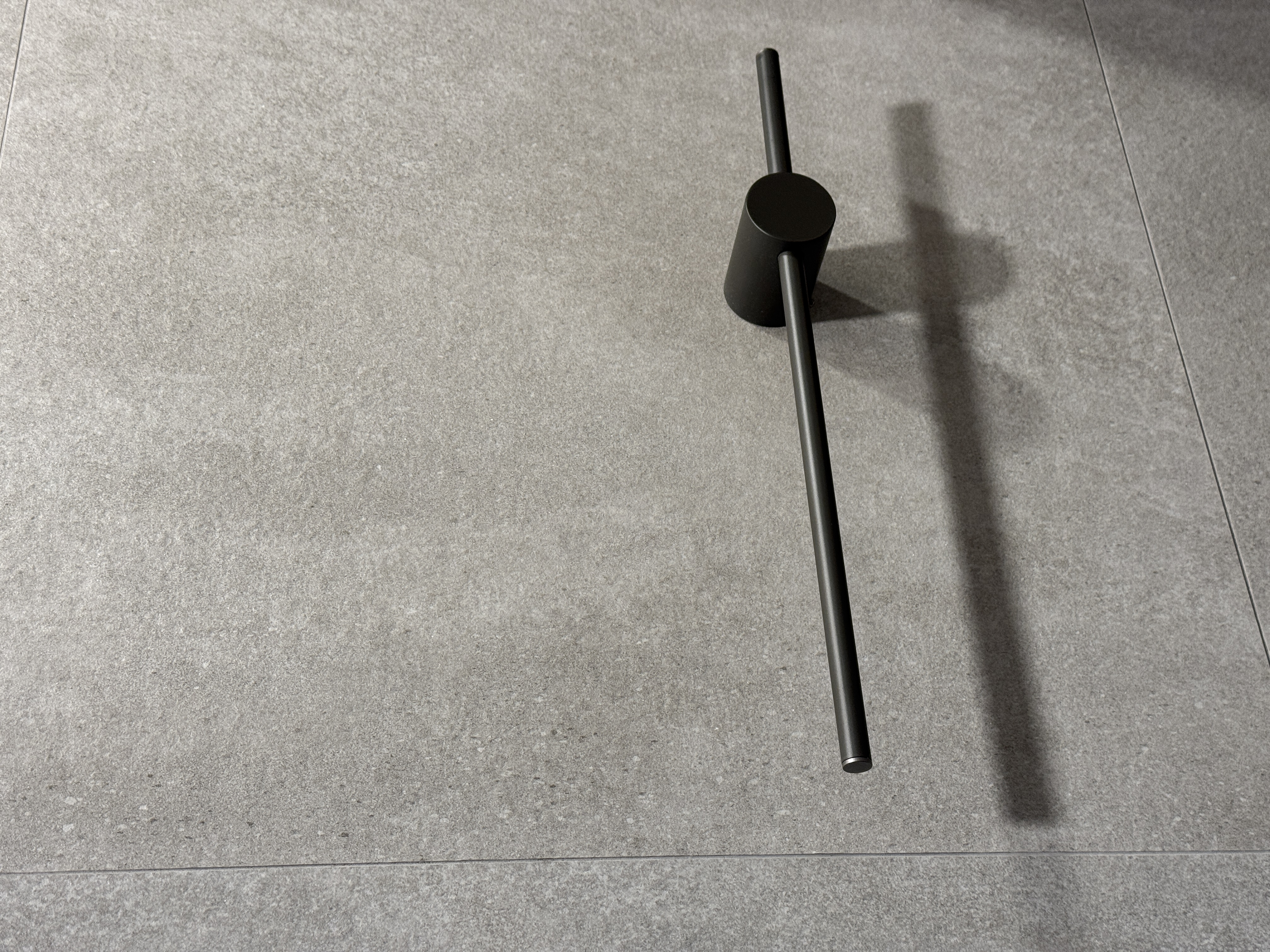 🛁 Bathroom: Sharing Our Gunmetal Hardware After 1 Year of Use!