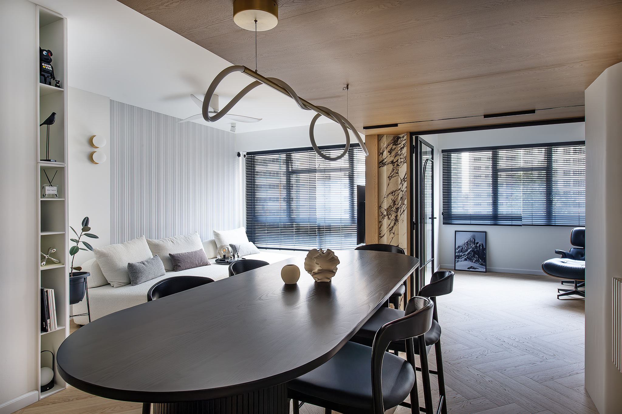 Fernvale Palms: Form & Function Having Fun