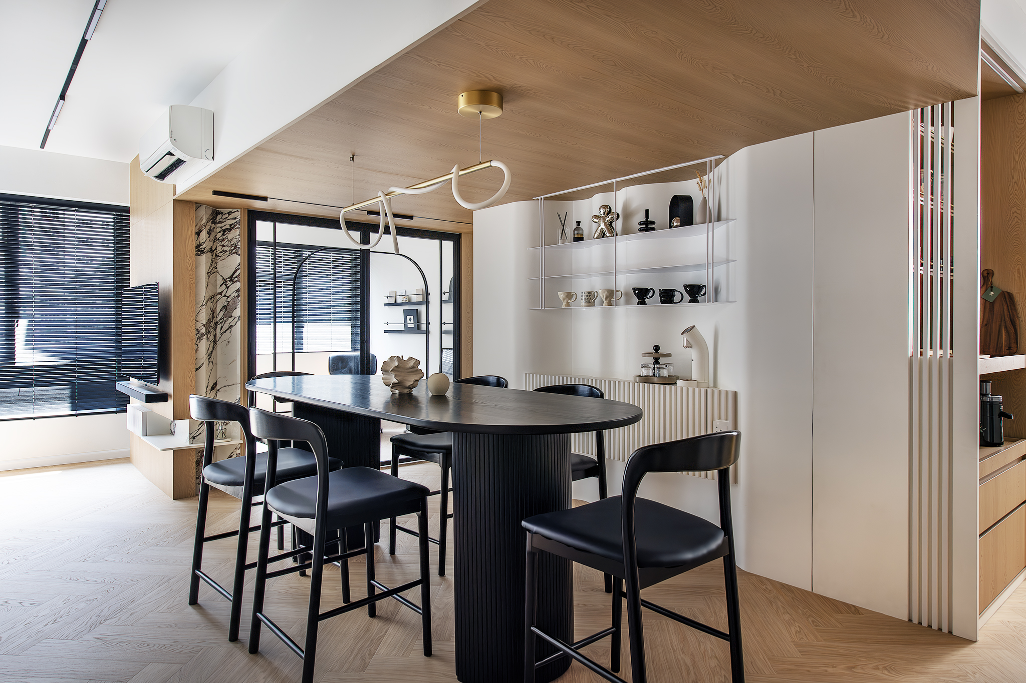 Fernvale Palms: Form & Function Having Fun