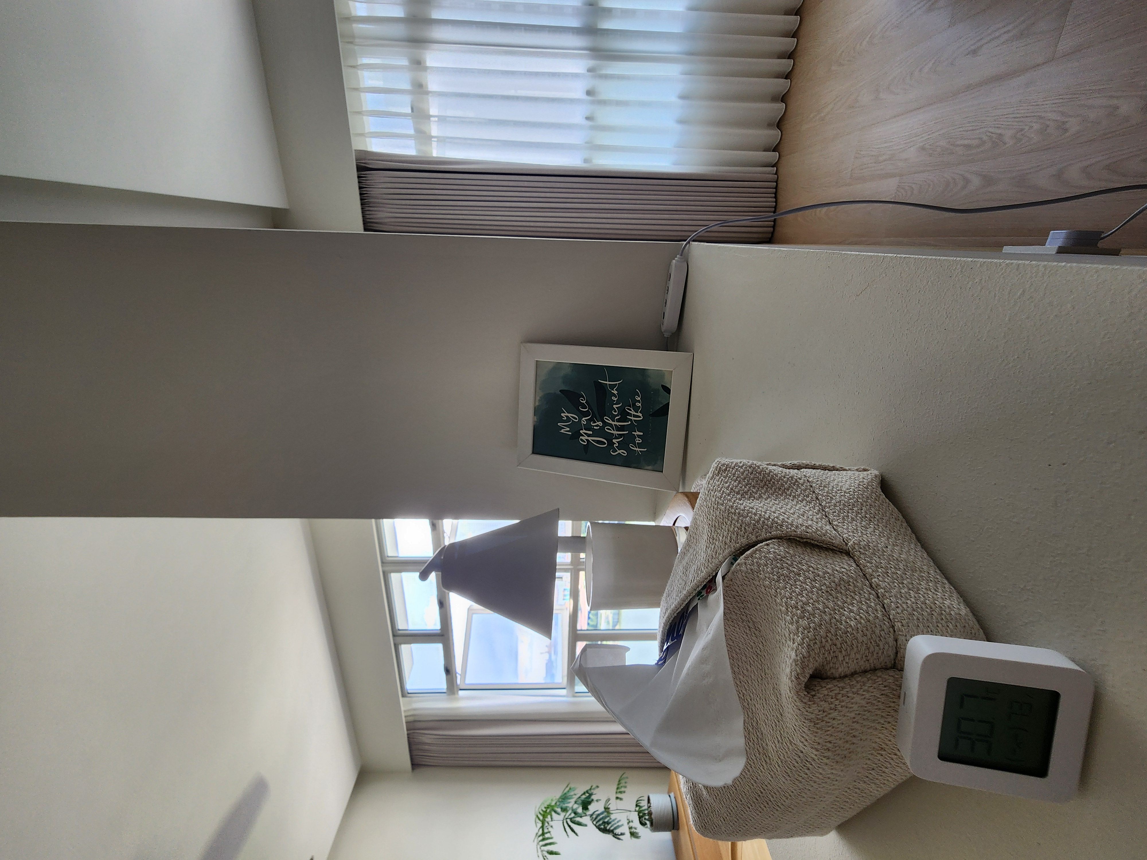 Less to show, more to feel — the Japandi way.