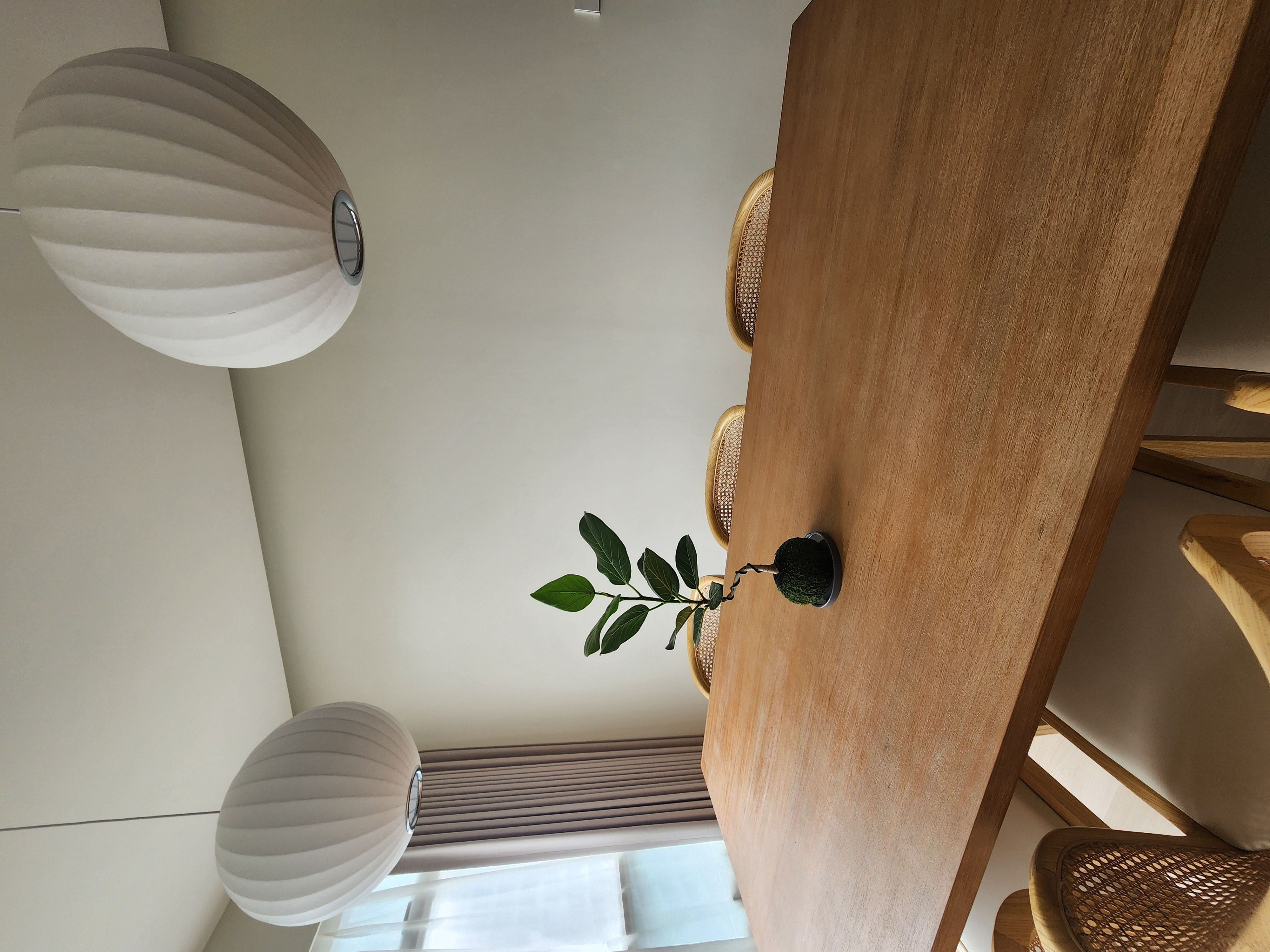 Less to show, more to feel — the Japandi way.