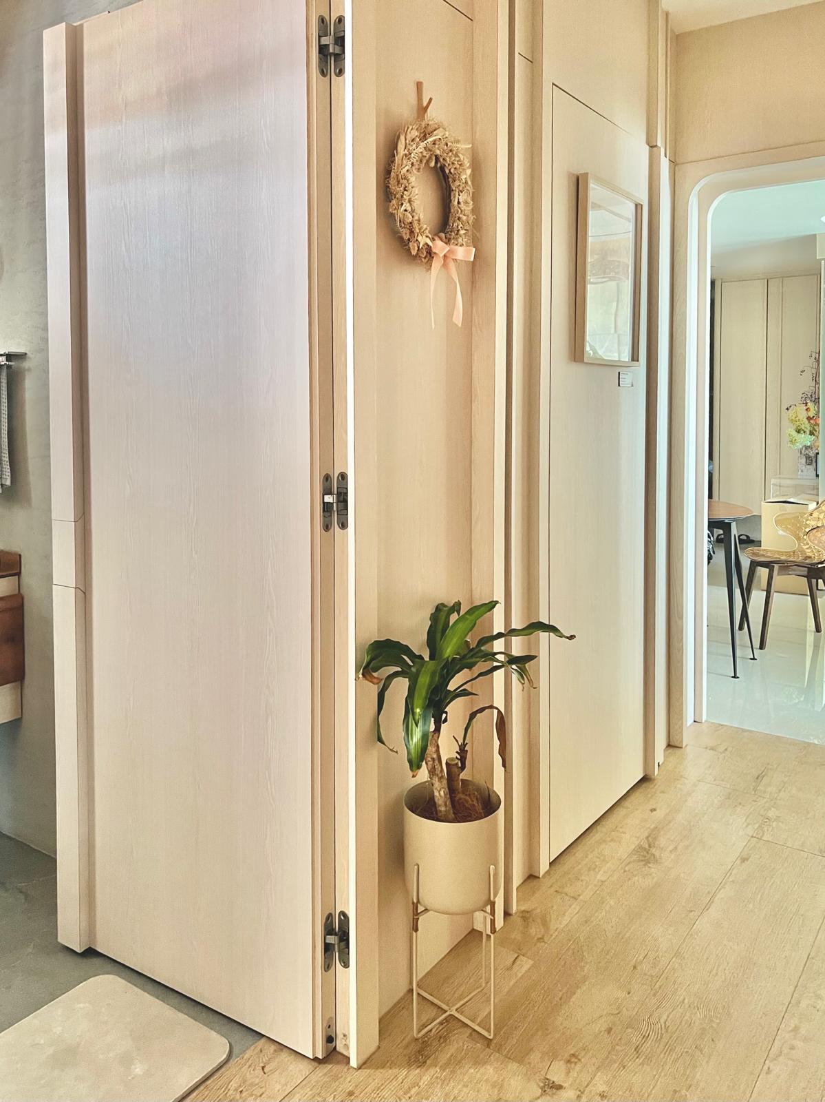 The Know-How Behind Turning a Simple Corridor into a Mini Home Gallery