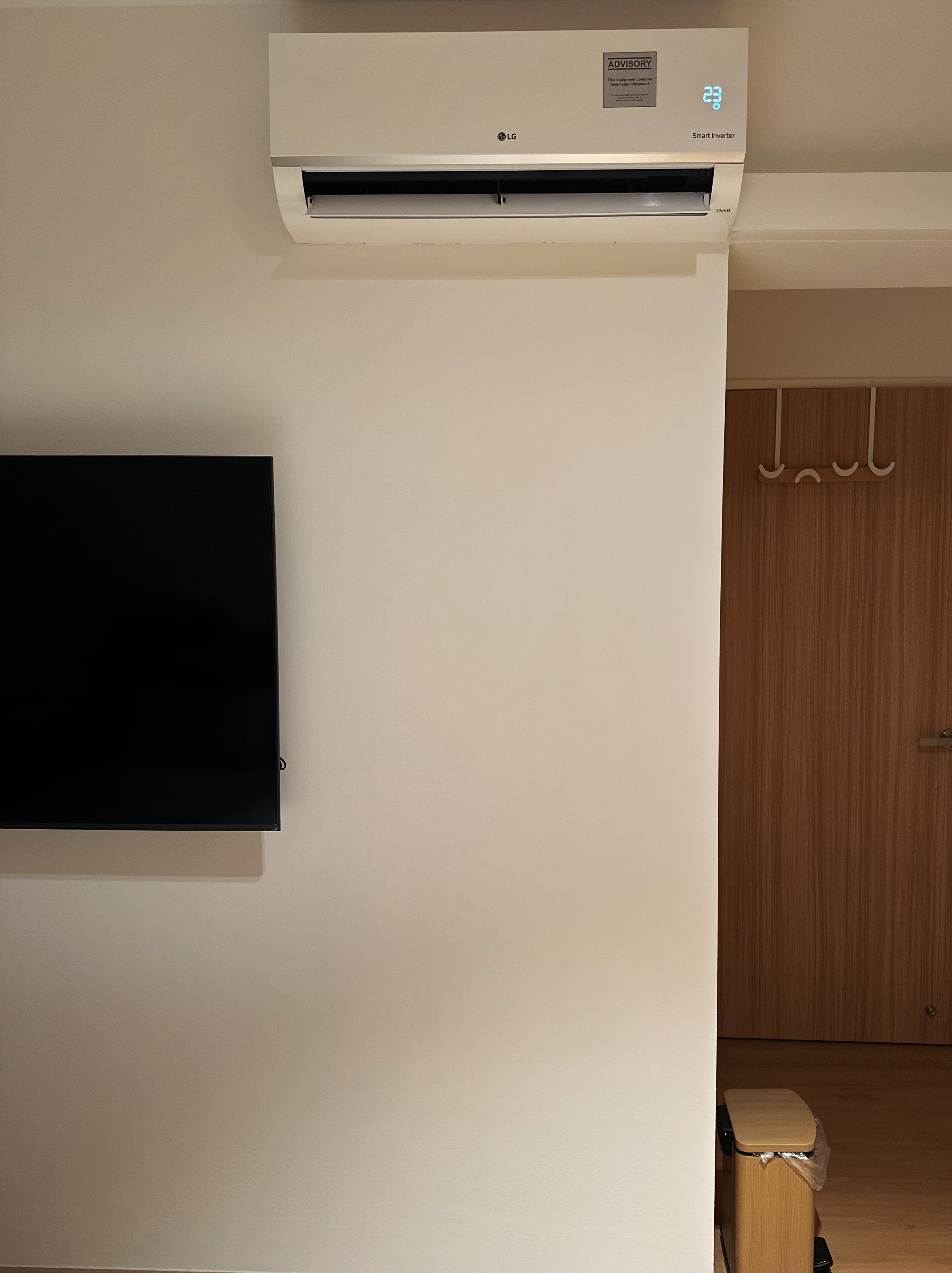 🌙 Where Lady Cluckie Sleeps & Captain Cluck Dreams